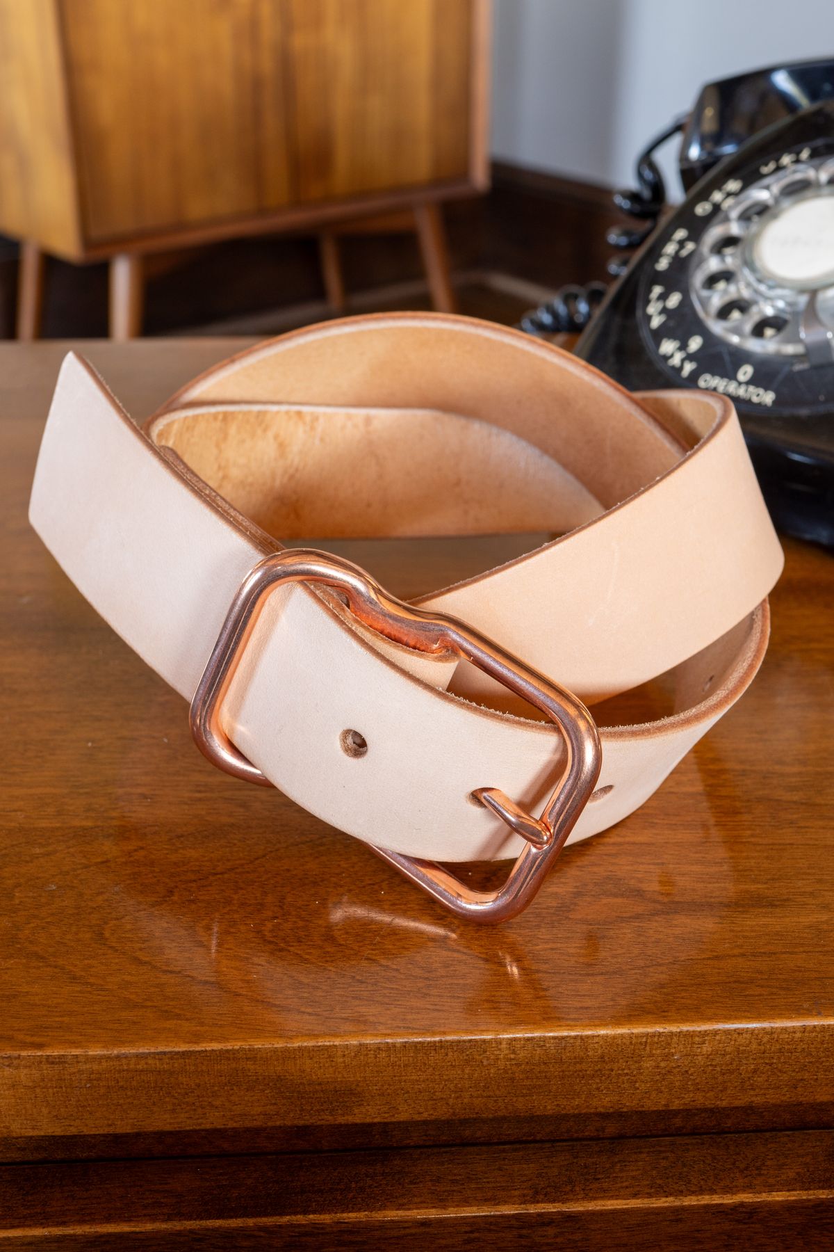 Photo by redfishjoefish on October 1, 2025 of the Emil Erwin Signature Belt in Natural in Horween Natural Latigo.