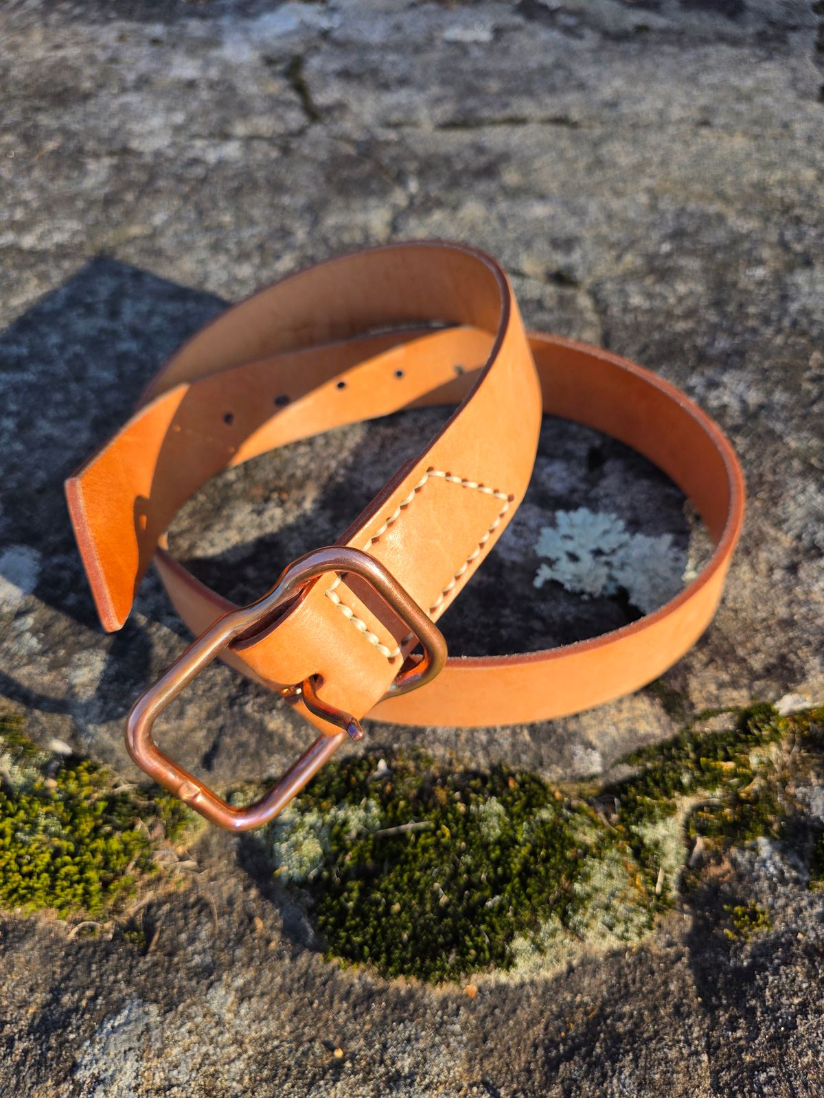 Photo by redfishjoefish on January 5, 2026 of the Emil Erwin Signature Belt in Natural in Horween Natural Latigo.