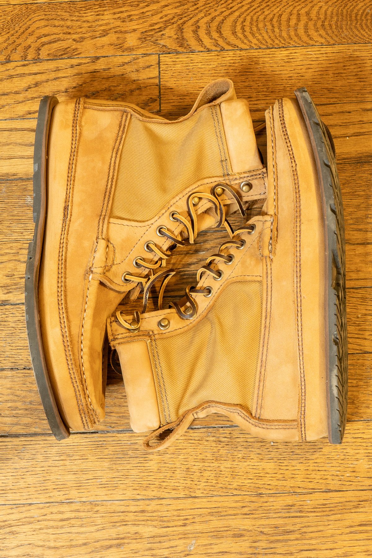 Photo by redfishjoefish on November 6, 2025 of the Russell Moccasin Co. Joe's PH Premier Build in S.B. Foot Peco Chamois.