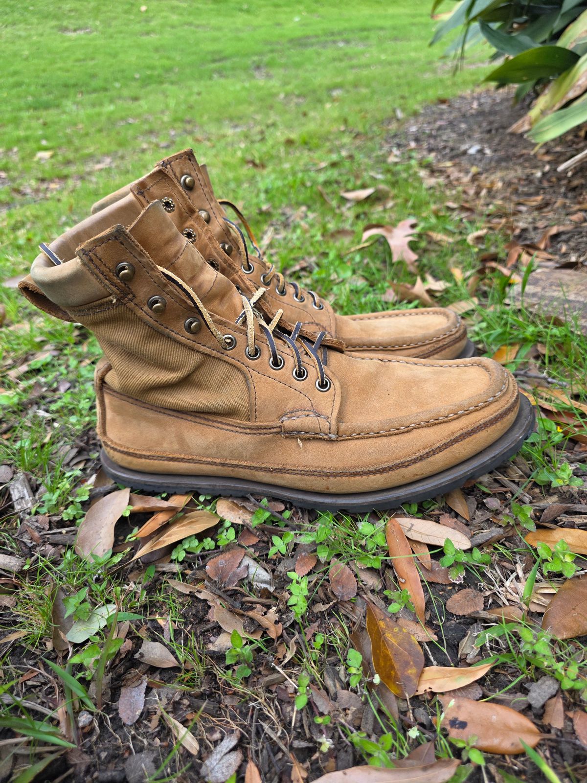 Photo by redfishjoefish on March 3, 2026 of the Russell Moccasin Co. Joe's PH Premier Build in S.B. Foot Peco Chamois.