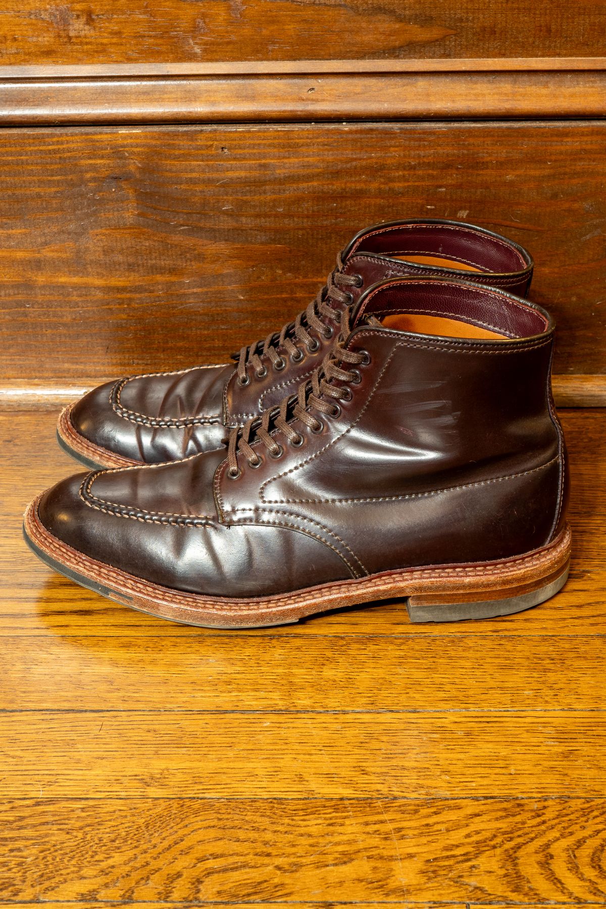 Photo by redfishjoefish on November 6, 2025 of the Alden Indy Boot in Horween Color 8 Shell Cordovan.