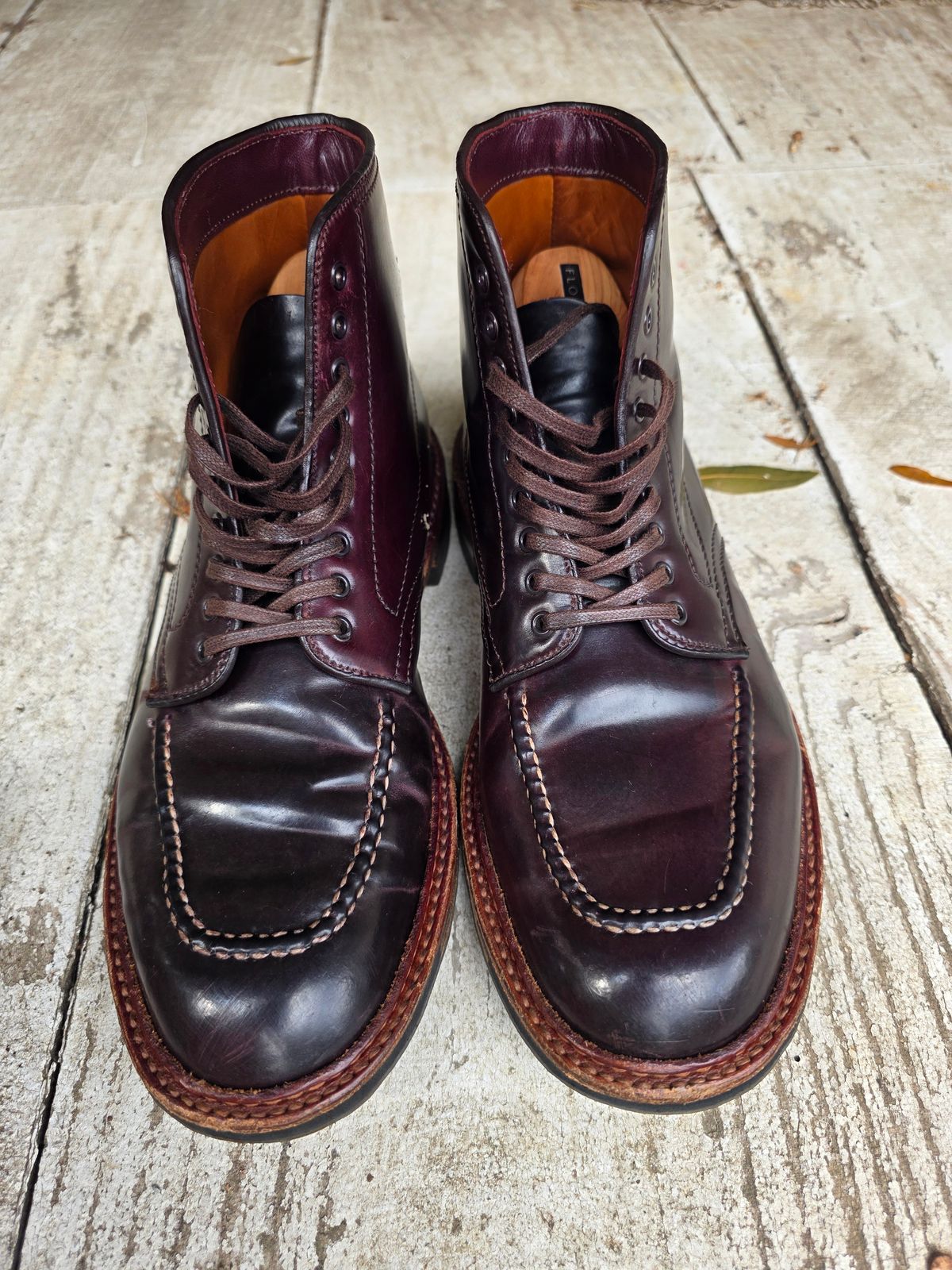 Photo by redfishjoefish on November 22, 2025 of the Alden Indy Boot in Horween Color 8 Shell Cordovan.