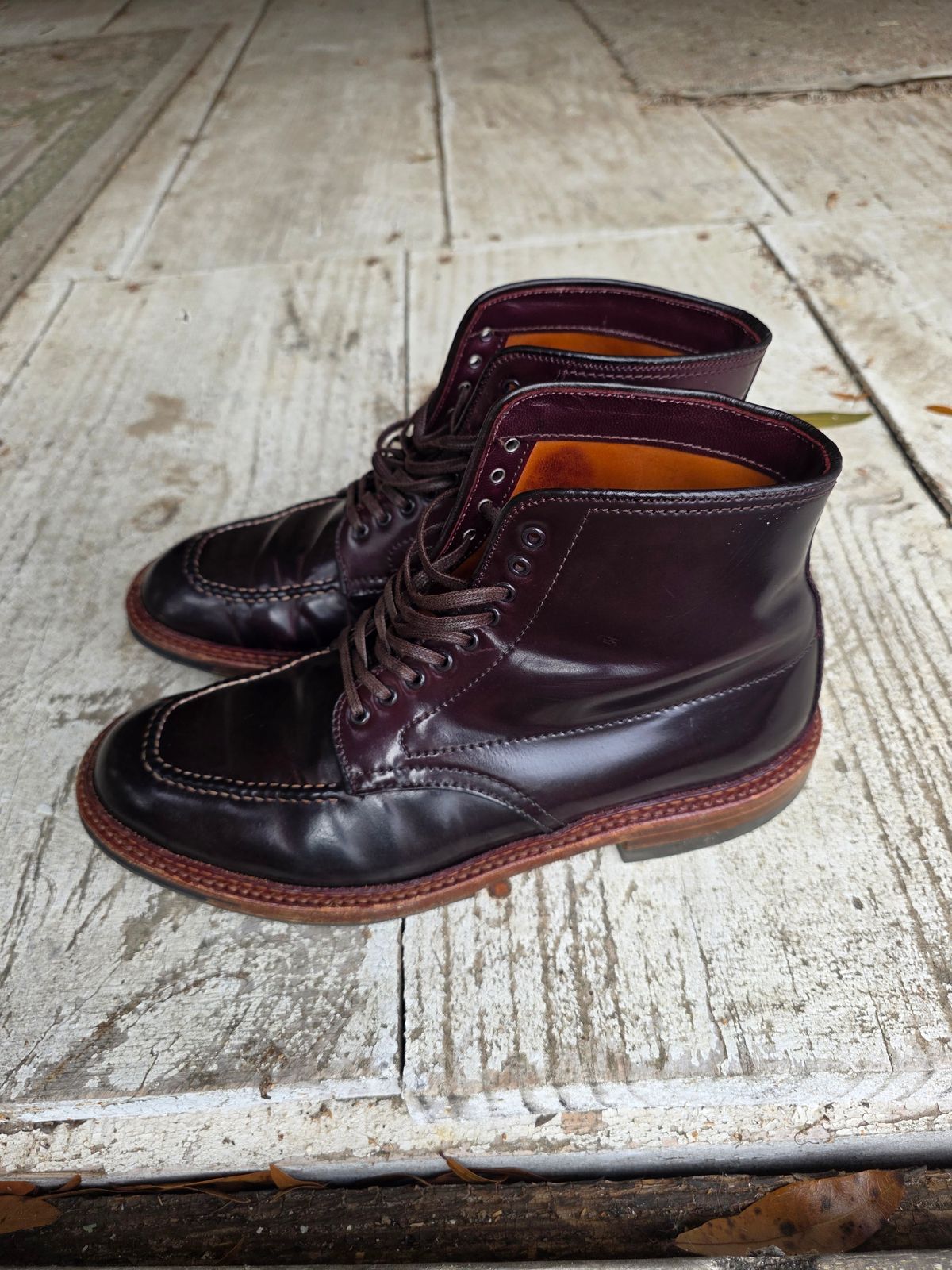 Photo by redfishjoefish on November 22, 2025 of the Alden Indy Boot in Horween Color 8 Shell Cordovan.