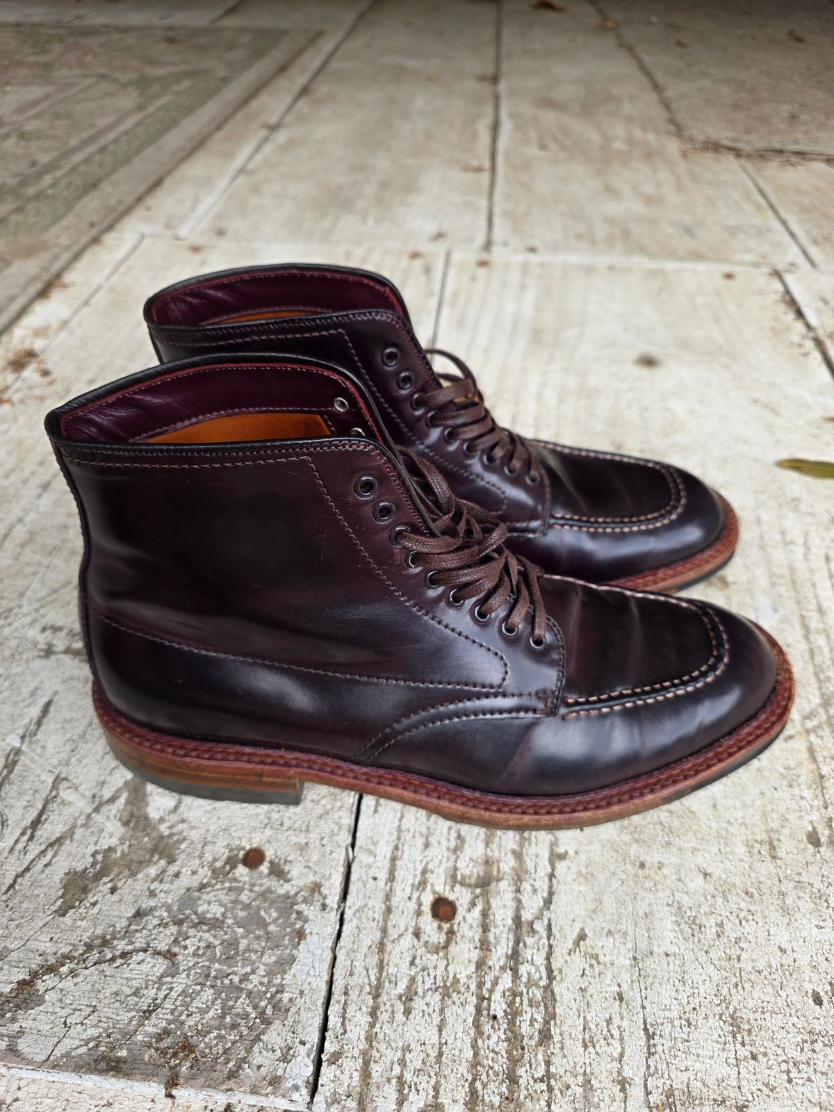 Photo by redfishjoefish on November 22, 2025 of the Alden Indy Boot in Horween Color 8 Shell Cordovan.