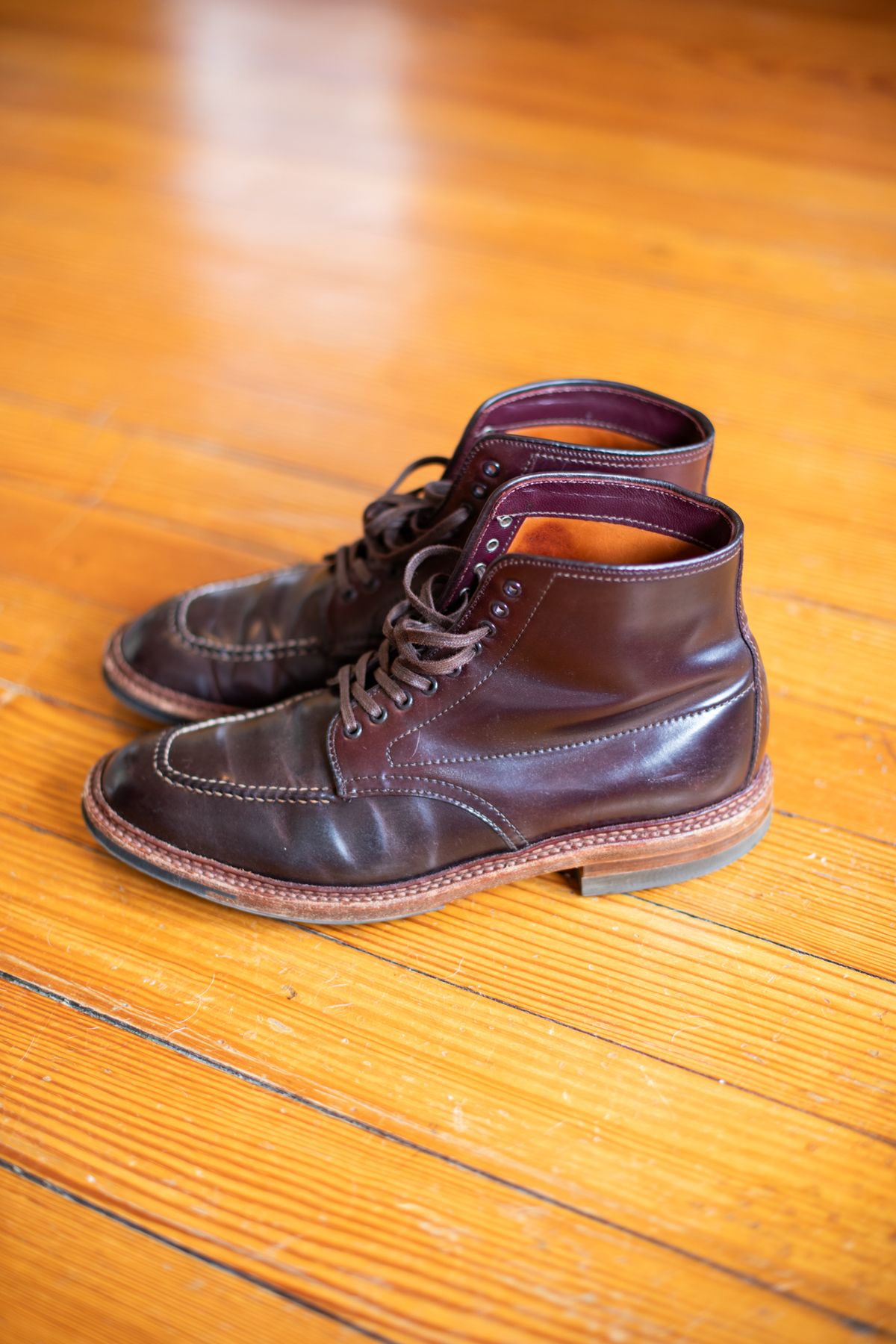 Photo by redfishjoefish on March 5, 2026 of the Alden Indy Boot in Horween Color 8 Shell Cordovan.