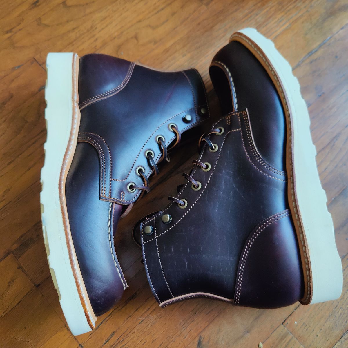 Photo by nicktamura on October 3, 2023 of the Truman Moc Toe in Seidel Oxblood Double Shot.