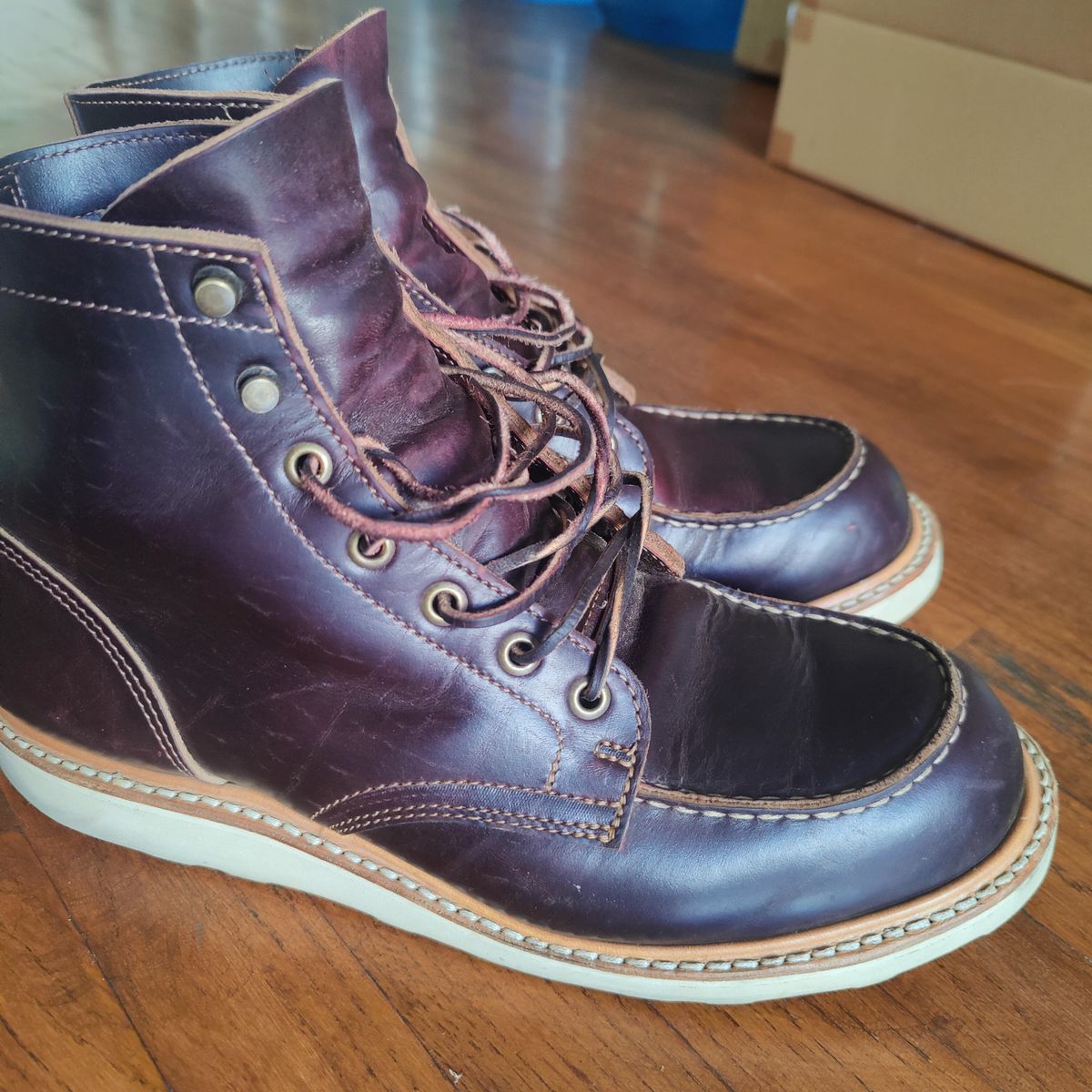 Photo by nicktamura on November 3, 2023 of the Truman Moc Toe in Seidel Oxblood Double Shot.