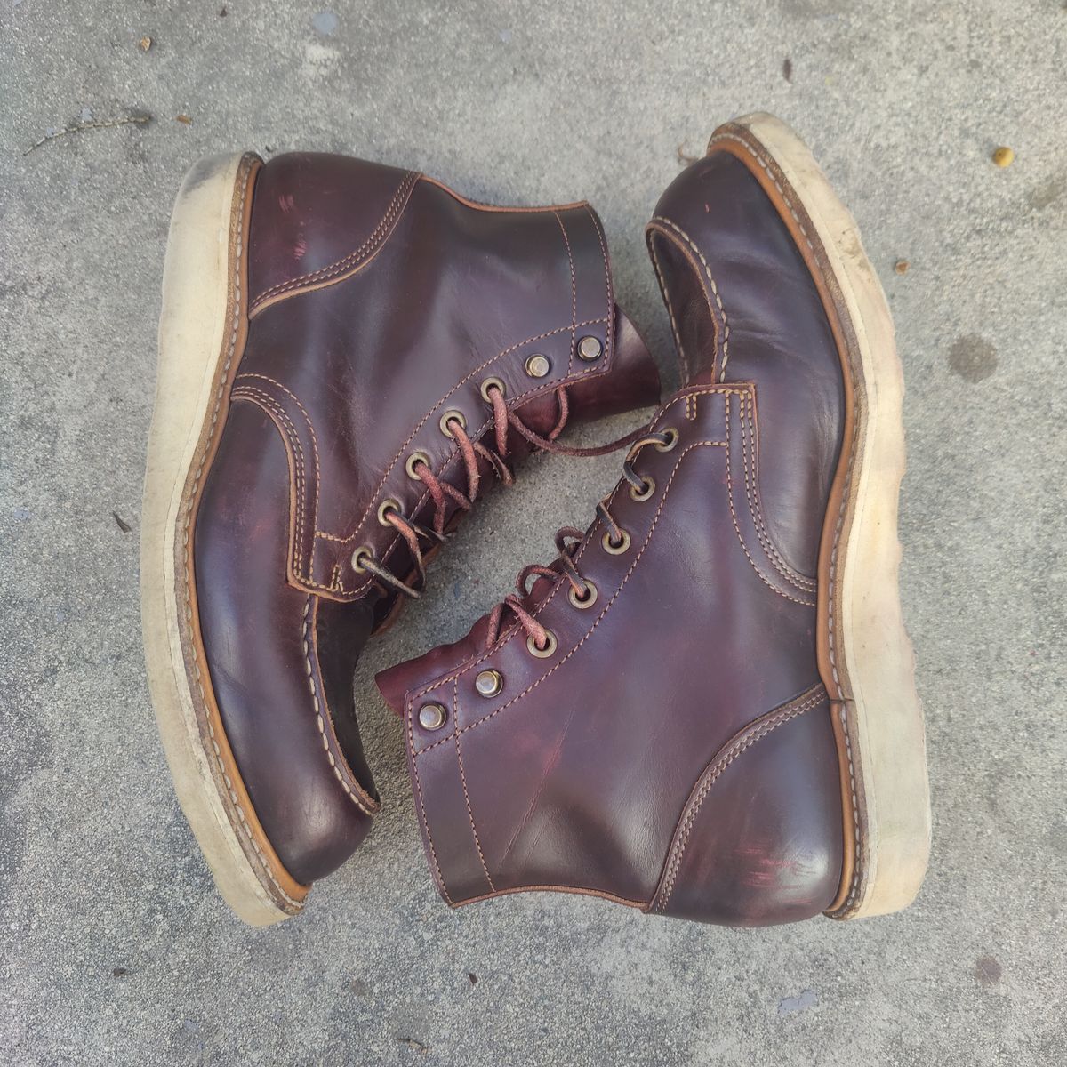 Photo by nicktamura on April 4, 2024 of the Truman Moc Toe in Seidel Oxblood Double Shot.