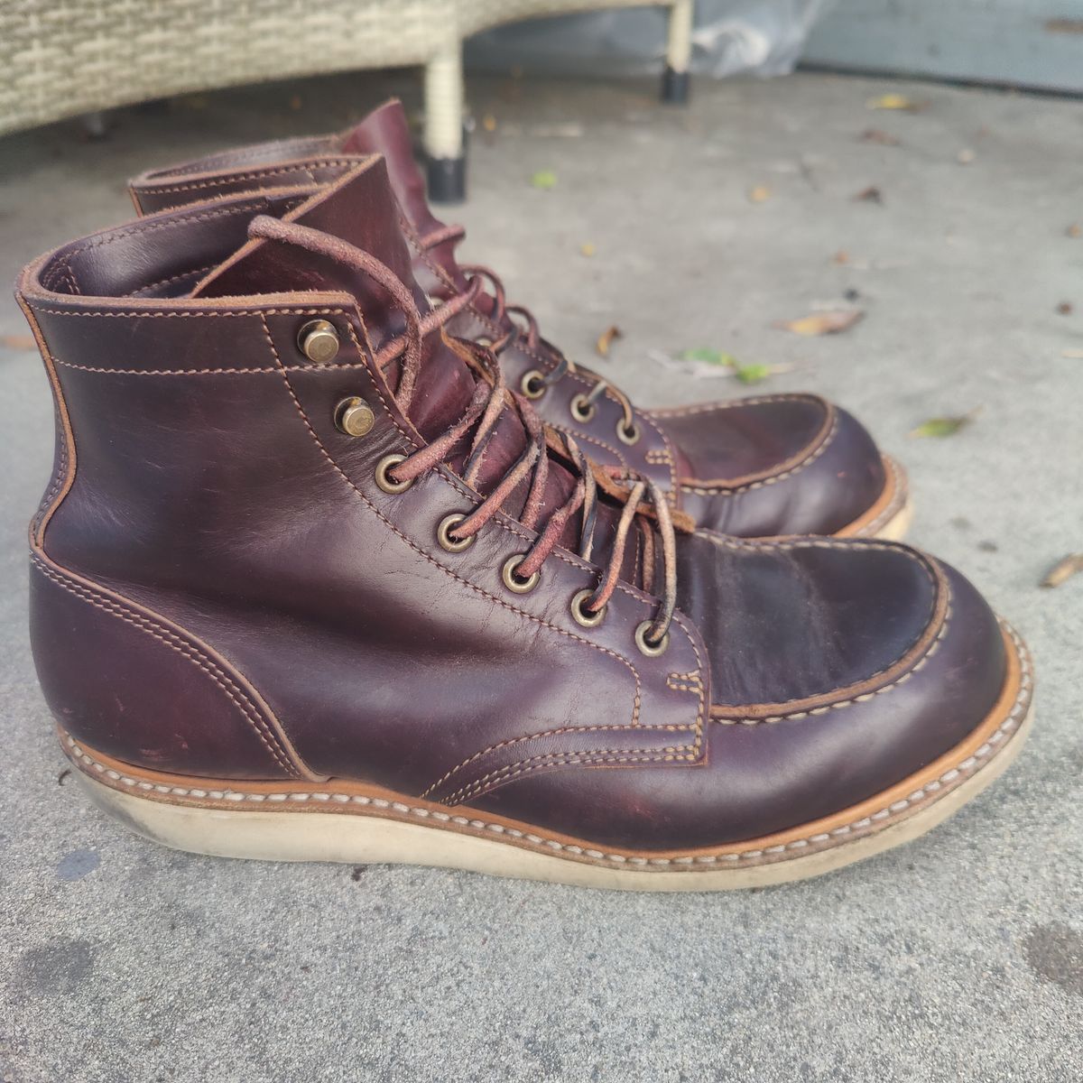 Photo by nicktamura on April 4, 2024 of the Truman Moc Toe in Seidel Oxblood Double Shot.