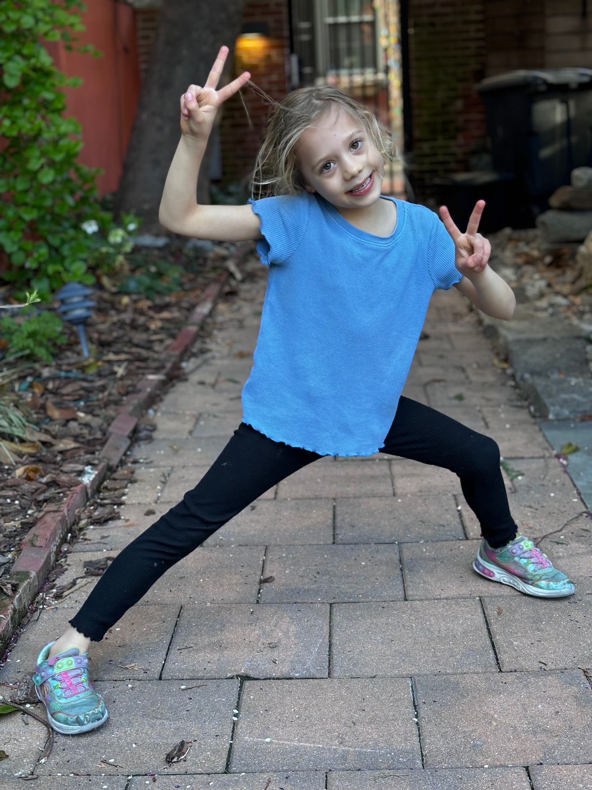 Photo by Way2Jeff on April 5, 2024 of the Skechers Kids Sport-Skech Pops in Synthetic.