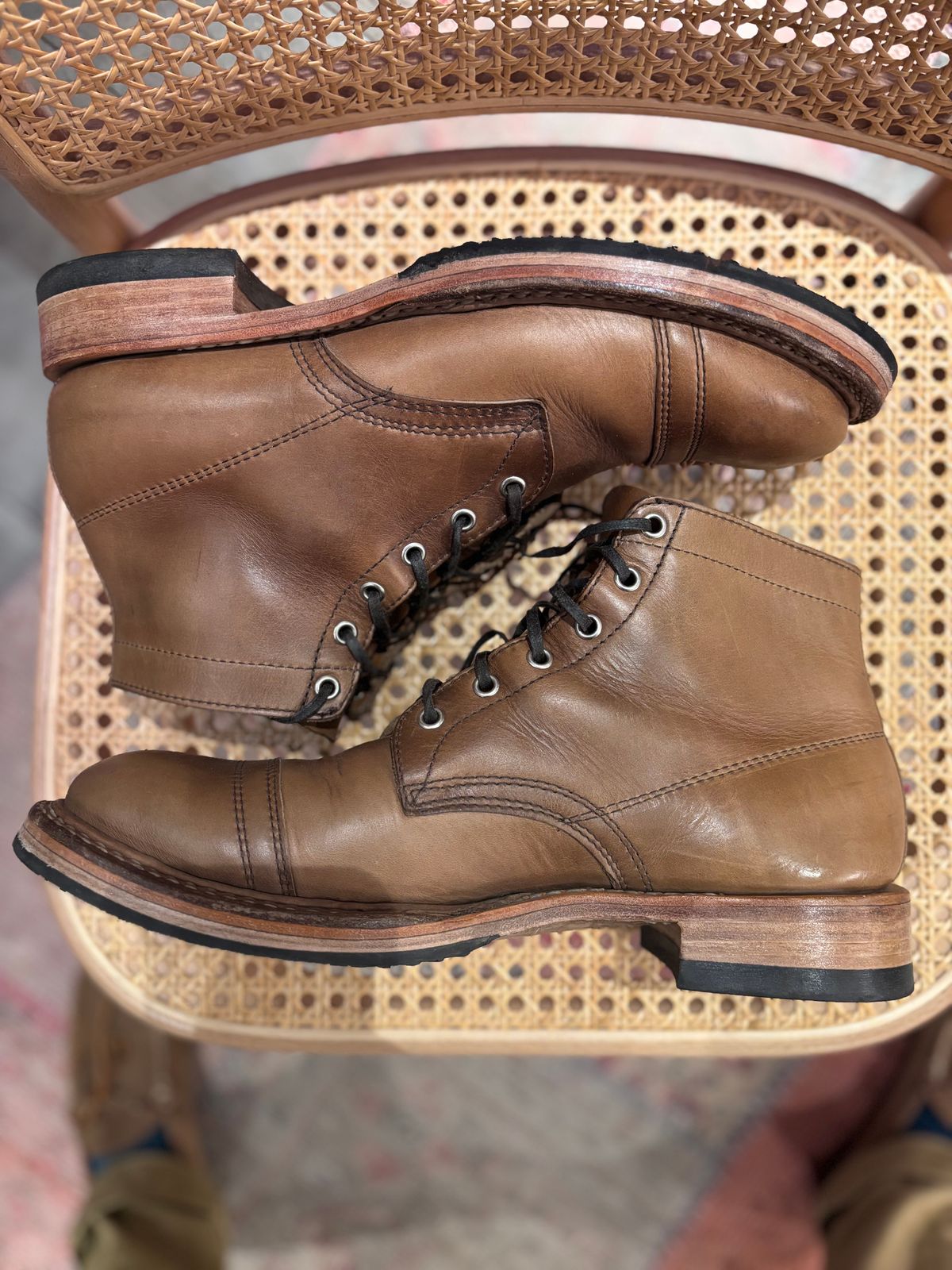 Photo by Way2Jeff on January 5, 2025 of the White's Semi-Dress in Horween Natural Chromexcel.