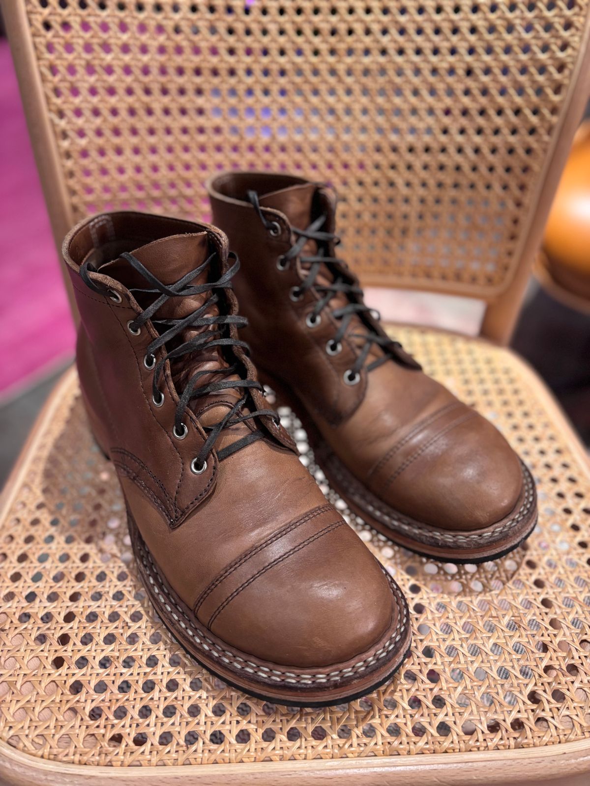 Photo by Way2Jeff on January 5, 2025 of the White's Semi-Dress in Horween Natural Chromexcel.