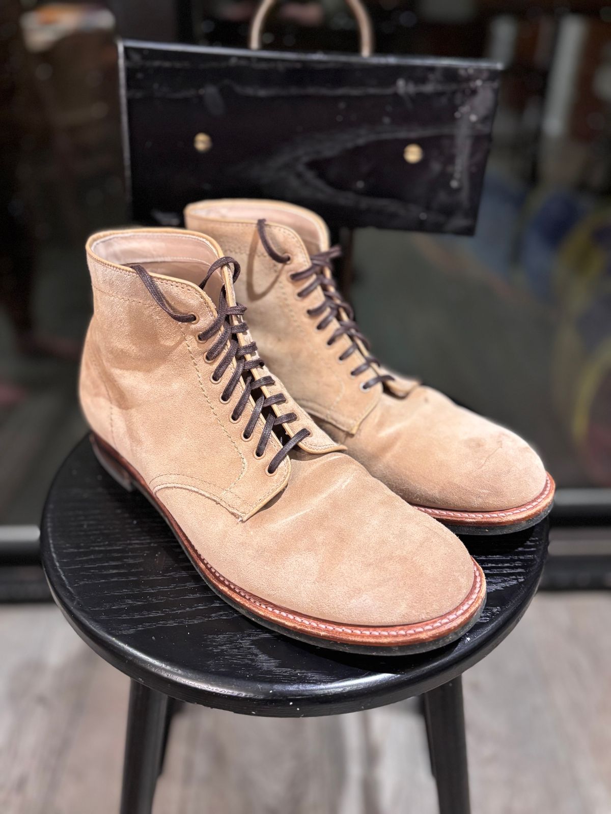 Photo by Way2Jeff on March 6, 2025 of the Alden x Brogue Boondocker Boot in Tan Suede.