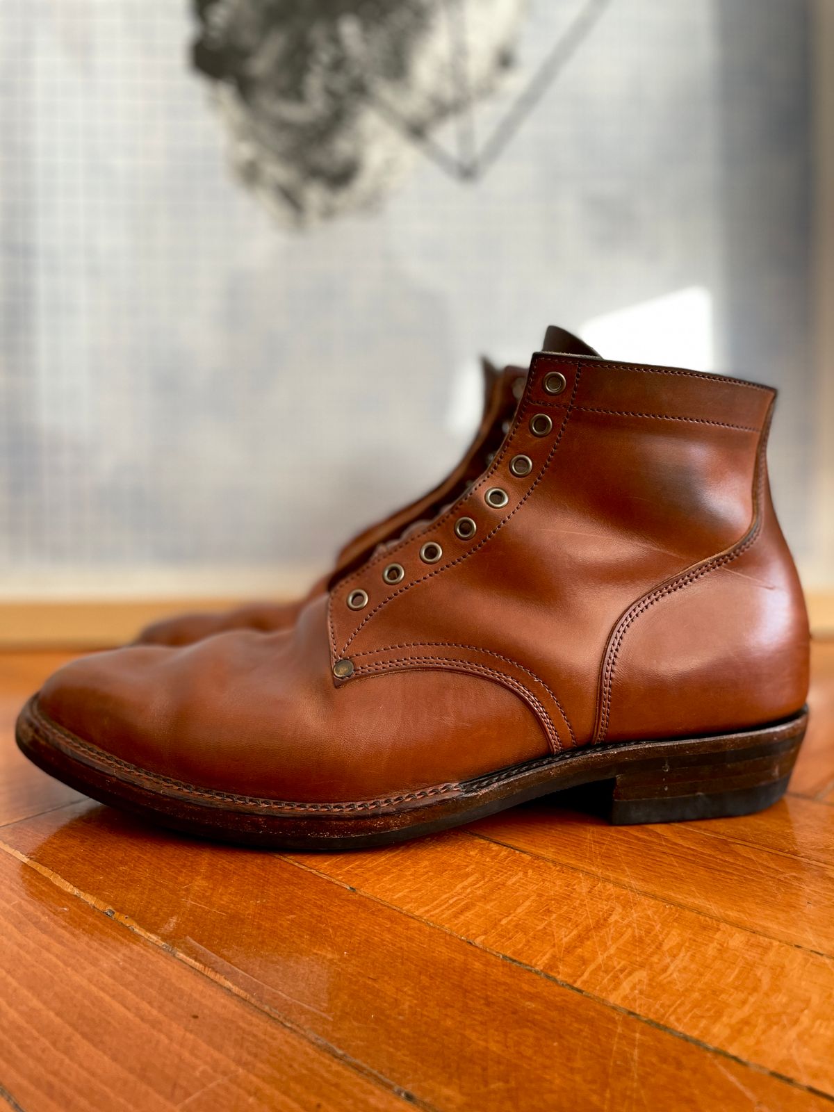 Photo by soleprofessor on February 4, 2023 of the NF Bootmaker Milton Boot in Maryam Toscanello Horsebutt.