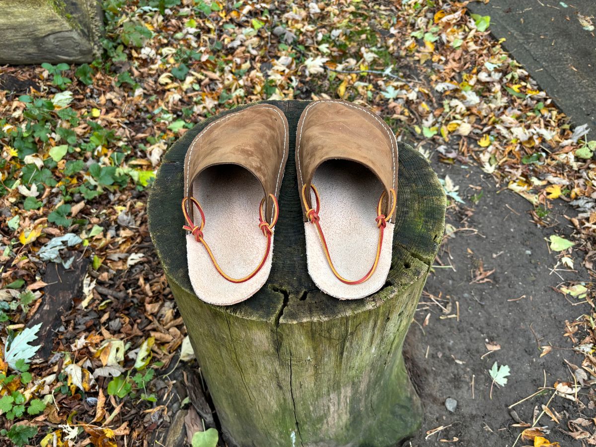 Photo by LastOfTheMohicans on November 4, 2023 of the Home Made Slipper in S.B. Foot Brown Spitfire.