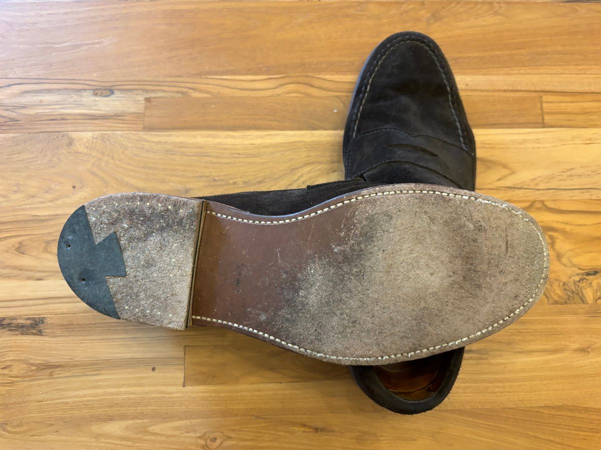 Photo by LastOfTheMohicans on November 3, 2024 of the Alden Leisure Handsewn Penny Loafer in Dark Brown Suede.