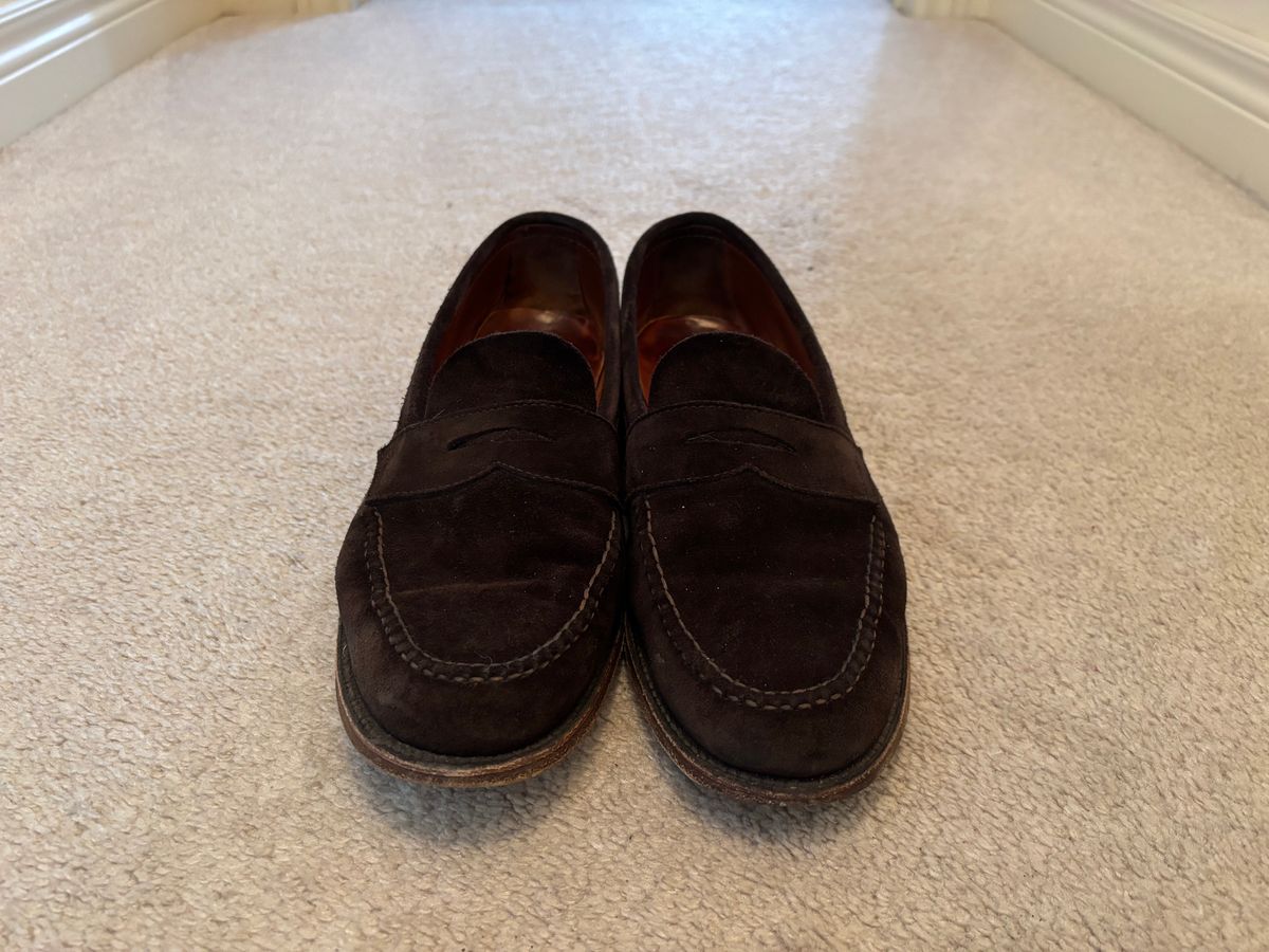 Photo by LastOfTheMohicans on December 4, 2024 of the Alden Leisure Handsewn Penny Loafer in Dark Brown Suede.