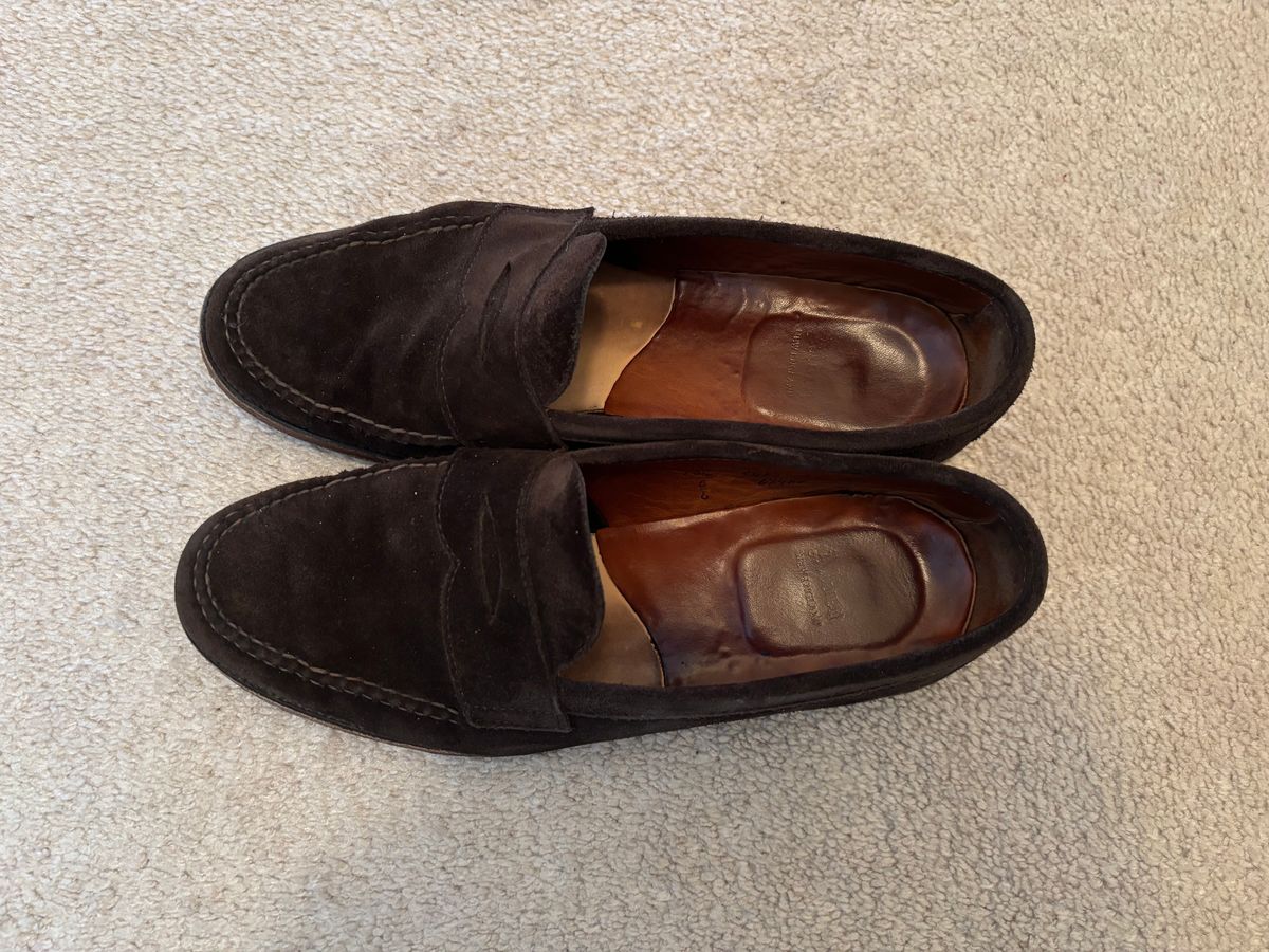 Photo by LastOfTheMohicans on December 4, 2024 of the Alden Leisure Handsewn Penny Loafer in Dark Brown Suede.