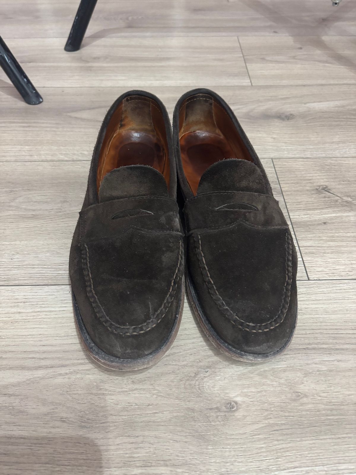 Photo by LastOfTheMohicans on February 5, 2025 of the Alden Leisure Handsewn Penny Loafer in Dark Brown Suede.