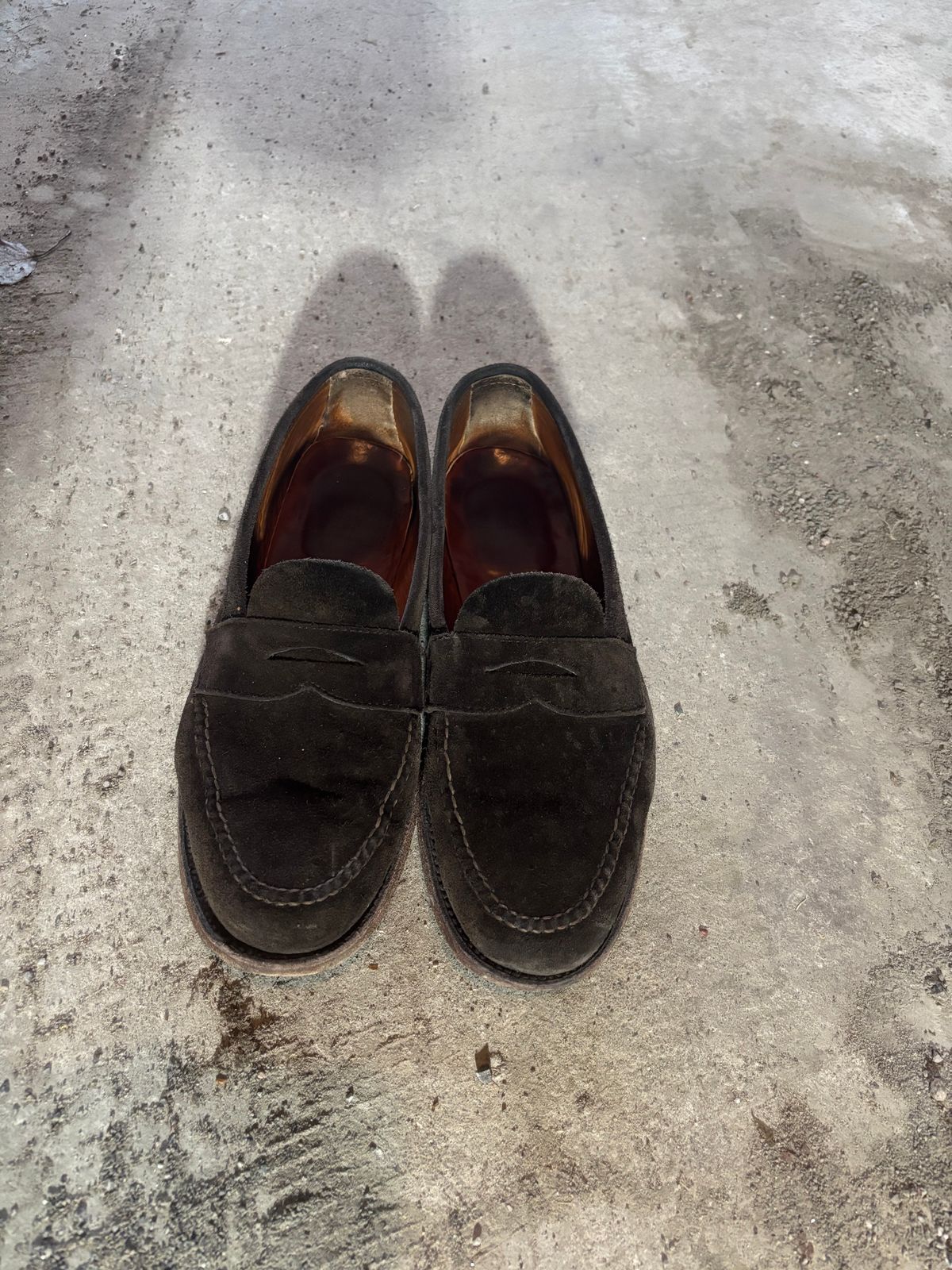 Photo by LastOfTheMohicans on April 2, 2025 of the Alden Leisure Handsewn Penny Loafer in Dark Brown Suede.