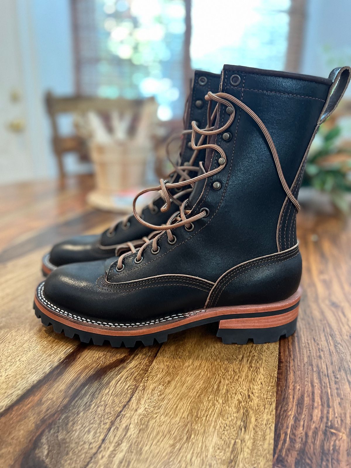 Photo by hopsandleather on October 1, 2022 of the Nicks Lace To Toe in Horween Brown Waxed Flesh.