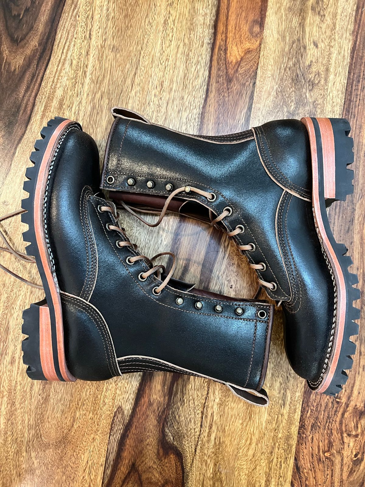 Photo by hopsandleather on October 1, 2022 of the Nicks Lace To Toe in Horween Brown Waxed Flesh.