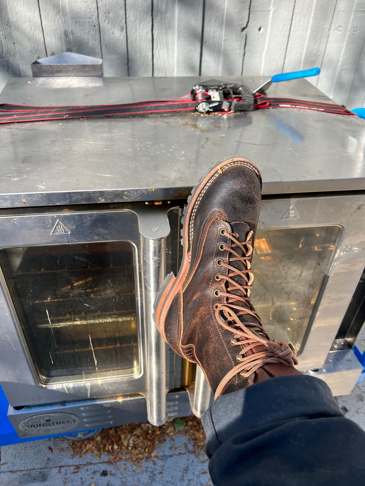Photo by hopsandleather on October 21, 2022 of the Nicks Lace To Toe in Horween Brown Waxed Flesh.