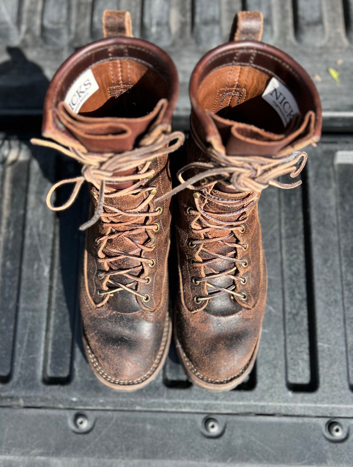 Photo by hopsandleather on March 4, 2023 of the Nicks Lace To Toe in Horween Brown Waxed Flesh.