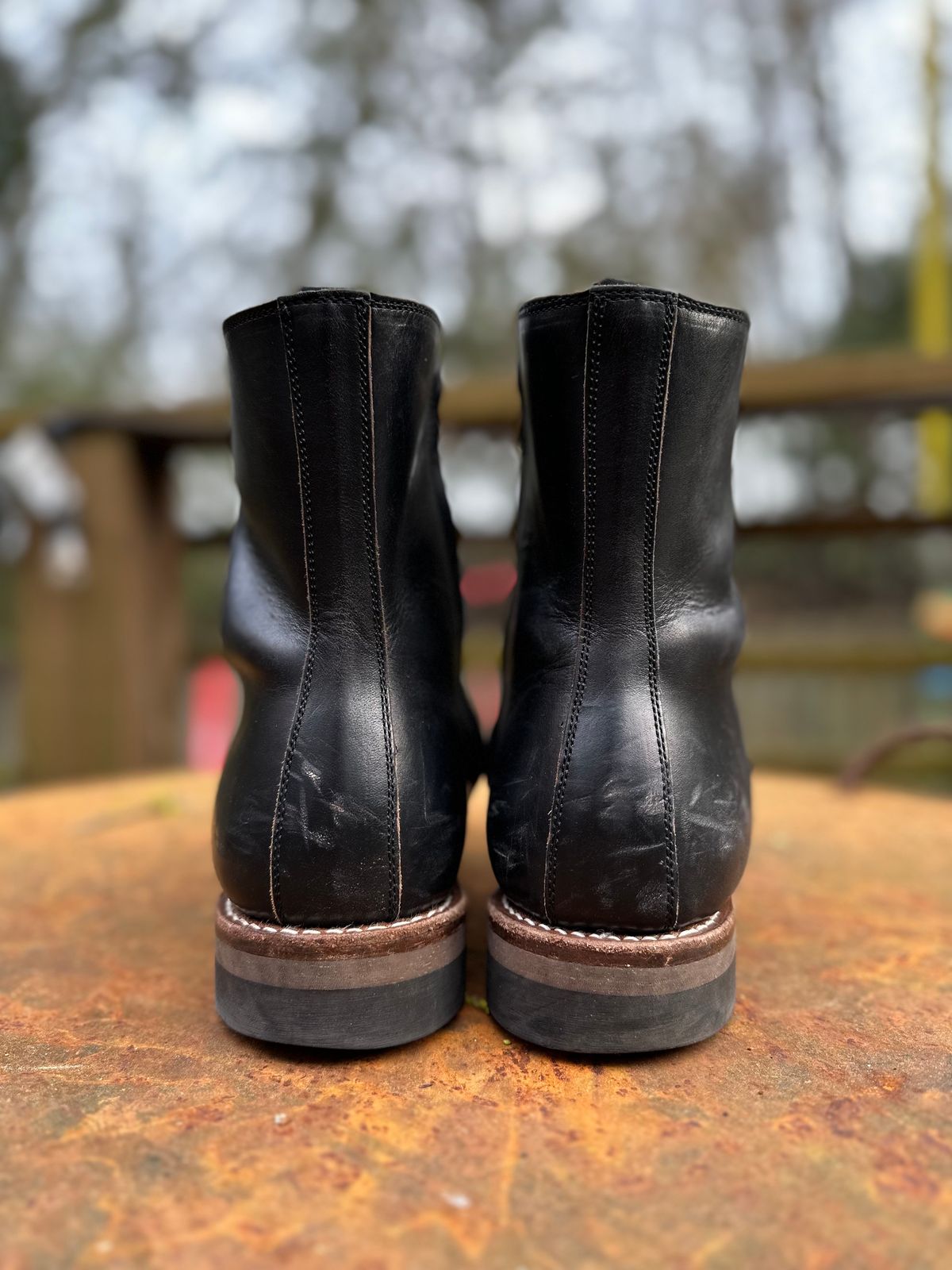Photo by snakeplisskin on March 1, 2023 of the Rolling Dub Trio Casper Boot in Horween Black Teacore Chromexcel.