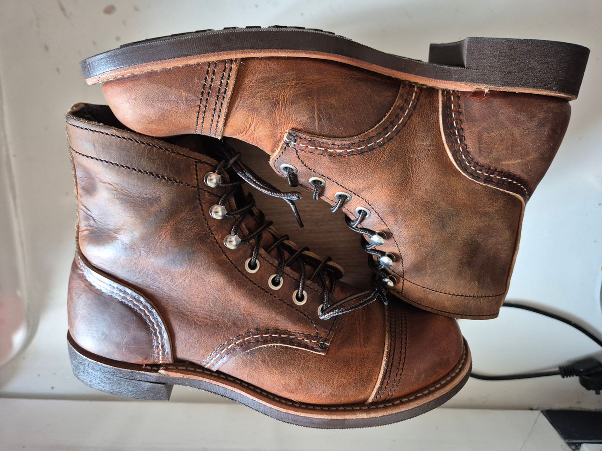 Photo by avizham on October 1, 2024 of the Red Wing Iron Ranger in S.B. Foot Copper Rough and Tough.