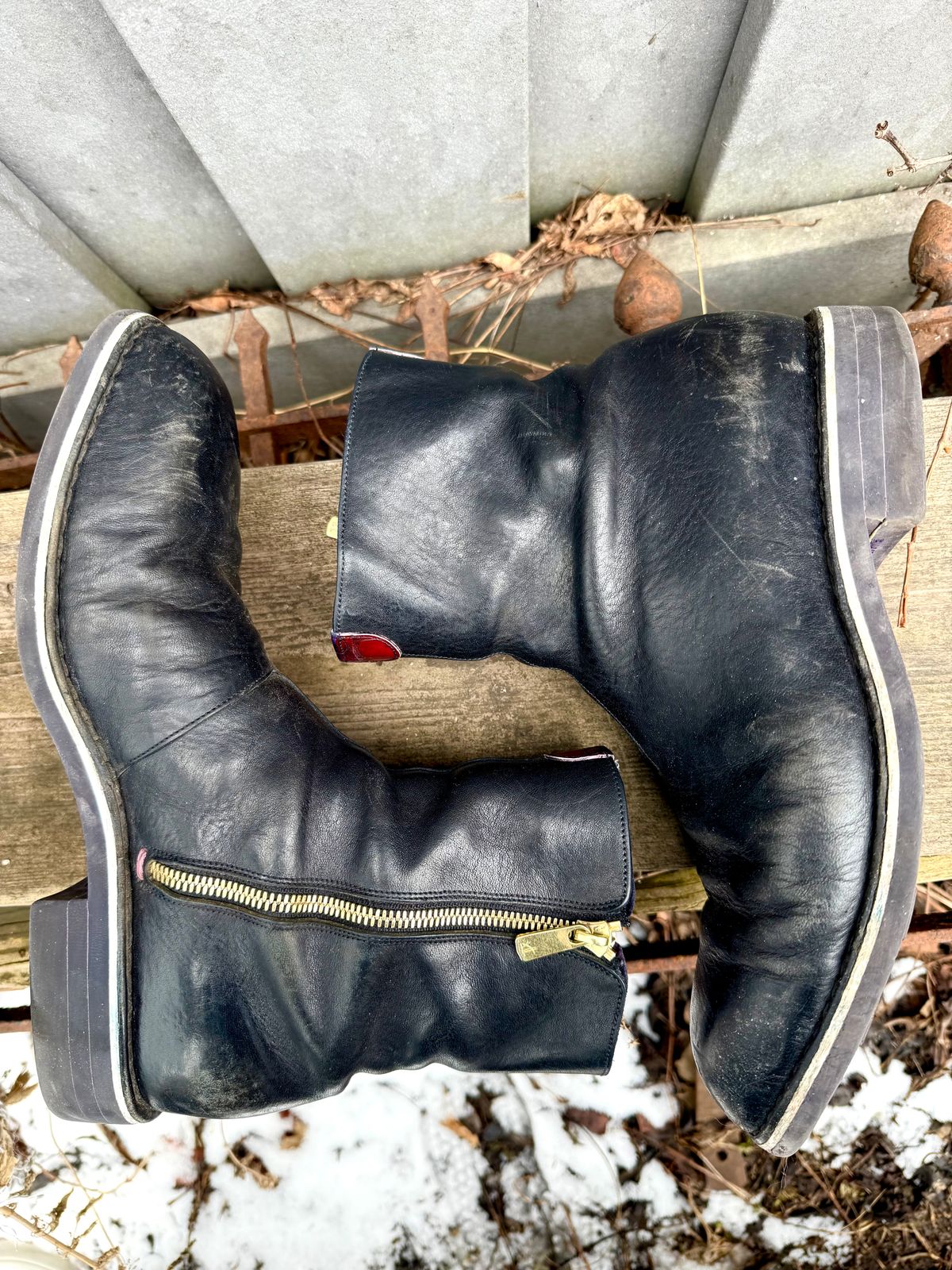Photo by amara on April 1, 2025 of the Amara Hark-Weber Custom Model in Conceria Cloe Horse Front.