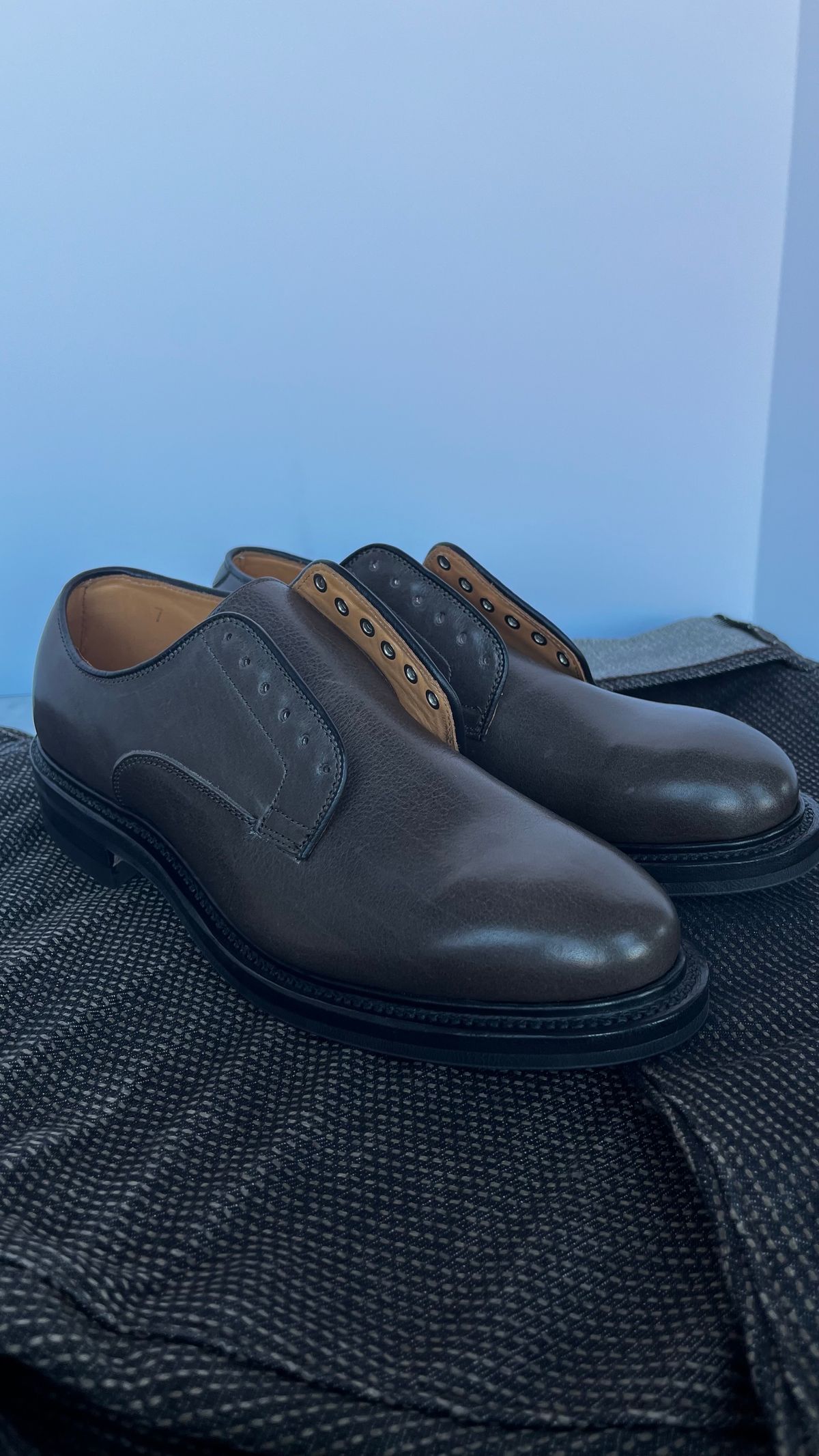 Photo by jamesherlihy on November 1, 2023 of the Viberg Derby Shoe in C.F. Stead Winter Smoke Classic Calf.