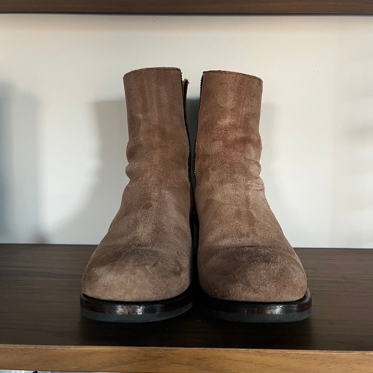 Photo by jamesherlihy on January 5, 2024 of the Viberg herald in Eco Veg Fallow Suede Roughout.