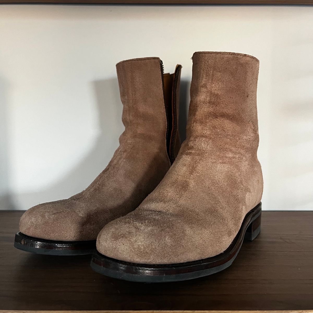 Photo by jamesherlihy on January 5, 2024 of the Viberg herald in Eco Veg Fallow Suede Roughout.