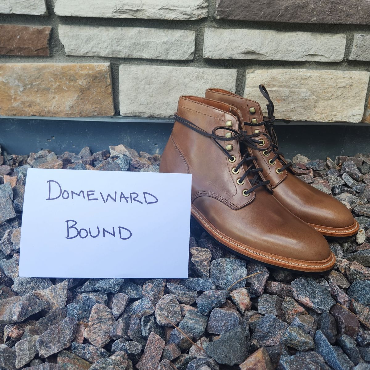 Photo by ejw on October 2, 2023 of the Grant Stone Diesel Boot in Horween Dune Chromexcel.