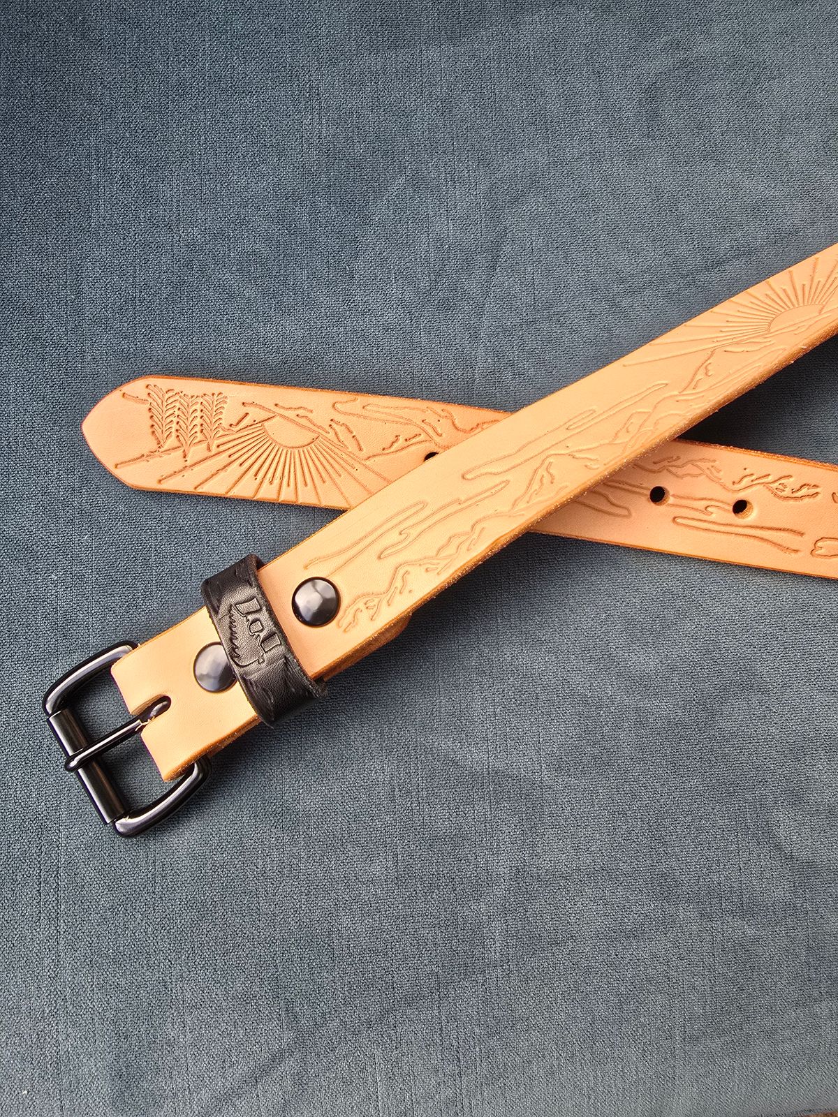 Photo by LouisvilleLeatherGuy on October 1, 2025 of the Ewing Dry Goods "Stamped Series" Minimalist Belt in Wickett & Craig Natural Veg Tan.