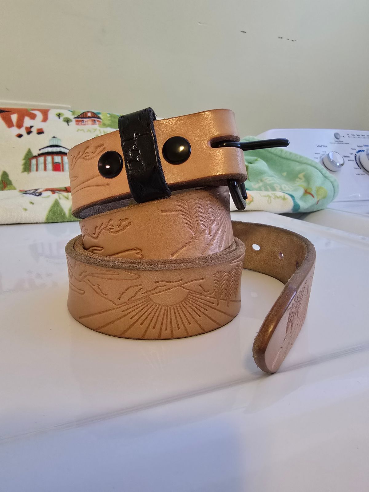 Photo by LouisvilleLeatherGuy on January 5, 2026 of the Ewing Dry Goods "Stamped Series" Minimalist Belt in Wickett & Craig Natural Veg Tan.