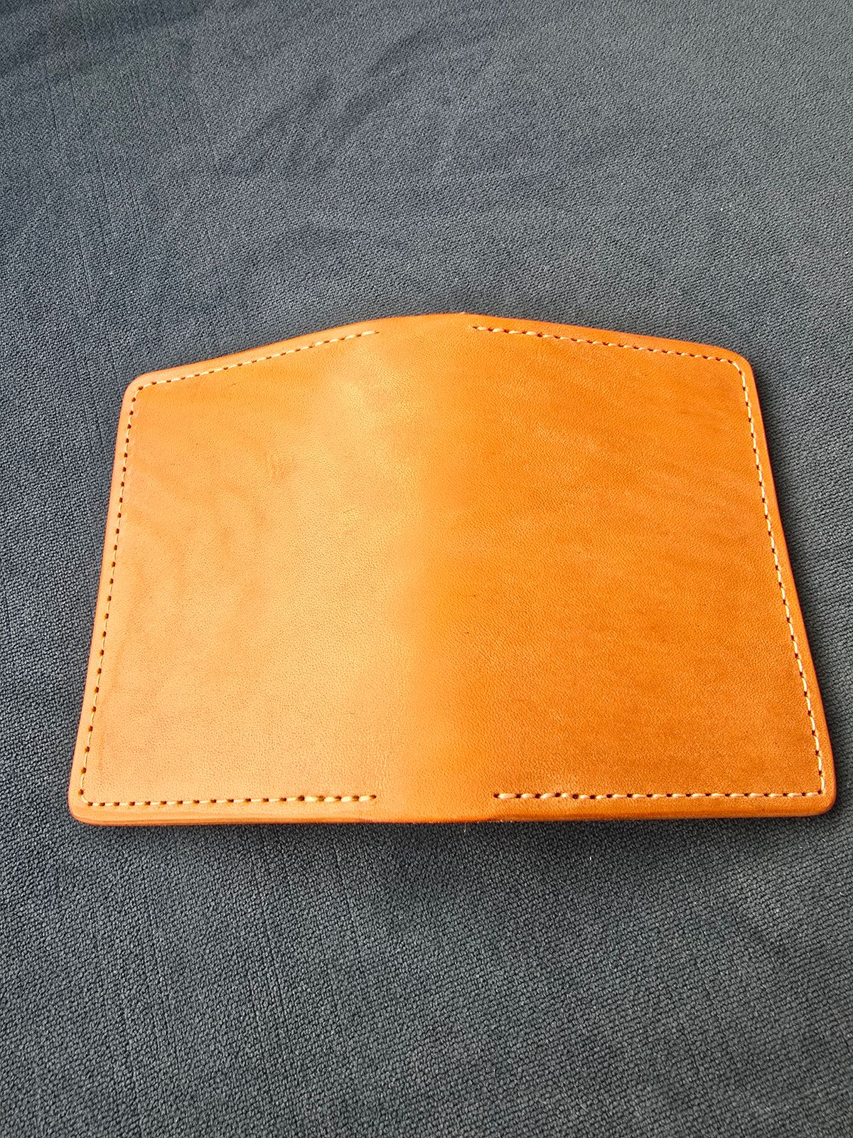 Photo by LouisvilleLeatherGuy on October 1, 2025 of the Ashland Leather Co. Bugs Moran in Horween Natural Pit-Tanned Horsebutt.