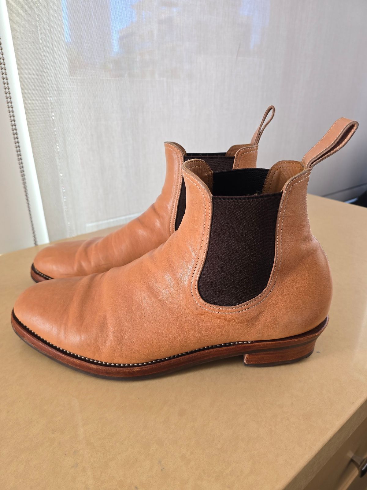 Photo by LouisvilleLeatherGuy on December 5, 2025 of the Briselblack The Seventh Chelsea Boot in Maryam Natural Kangaroo.