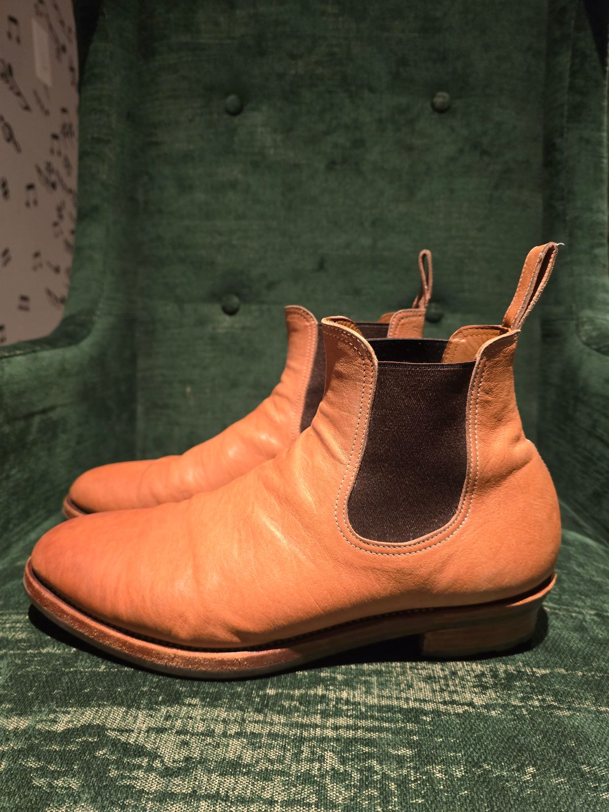 Photo by LouisvilleLeatherGuy on February 5, 2026 of the Briselblack The Seventh Chelsea Boot in Maryam Natural Kangaroo.