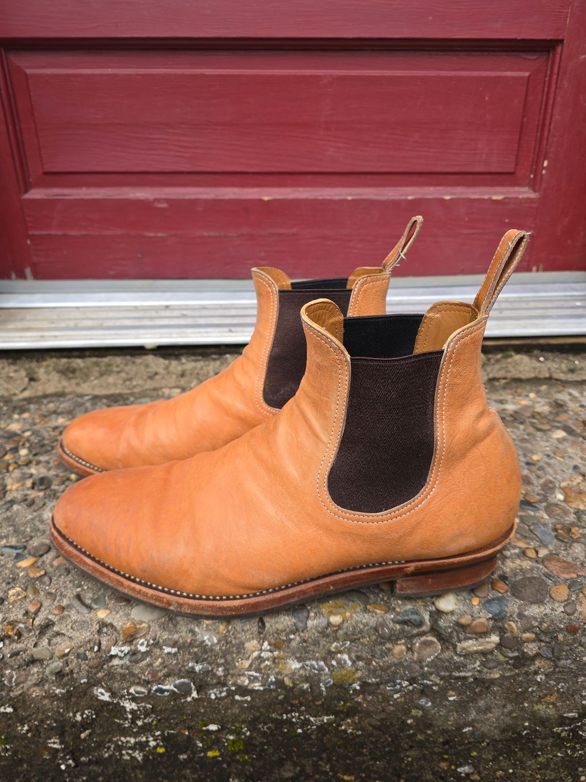 Photo by LouisvilleLeatherGuy on March 3, 2026 of the Briselblack The Seventh Chelsea Boot in Maryam Natural Kangaroo.