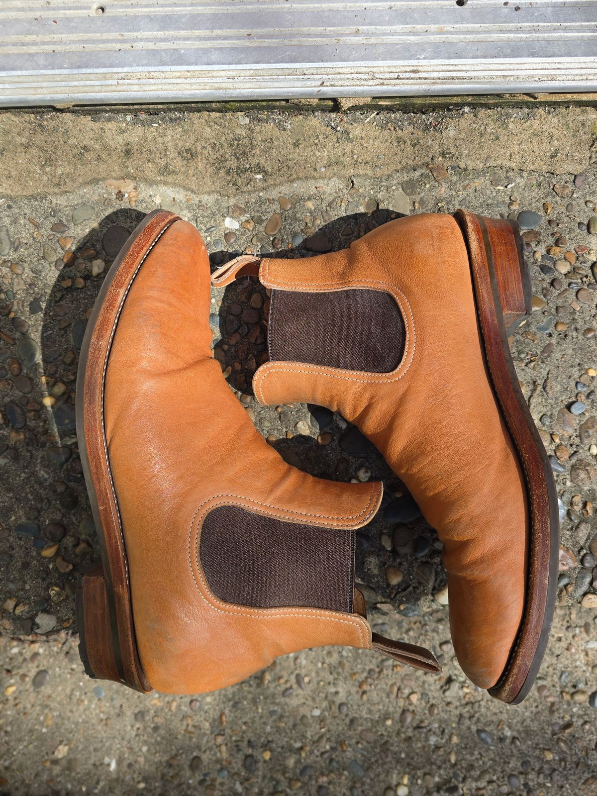 Photo by LouisvilleLeatherGuy on April 5, 2026 of the Briselblack The Seventh Chelsea Boot in Maryam Natural Kangaroo.