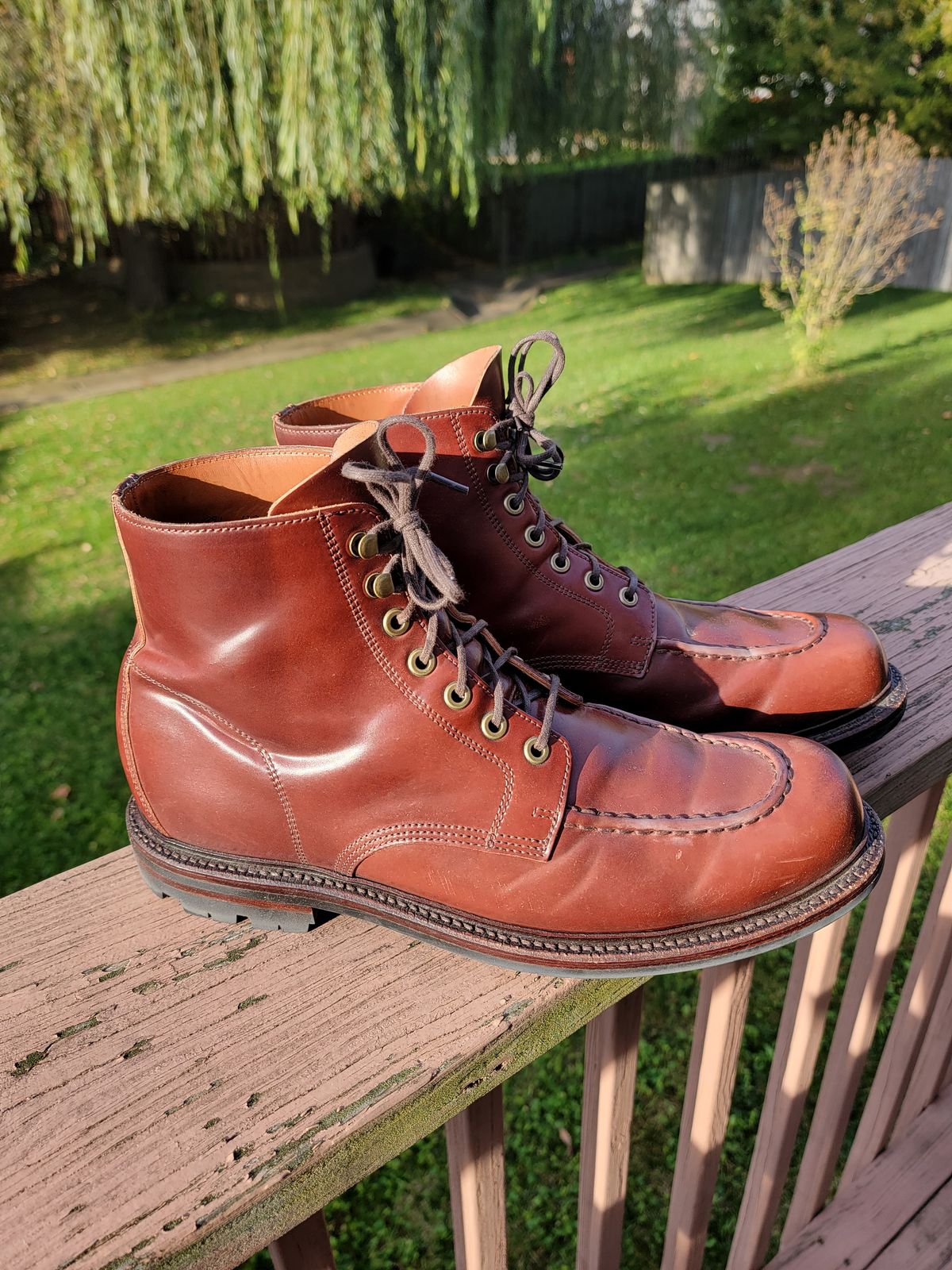 Photo by LouisvilleLeatherGuy on November 3, 2023 of the Grant Stone Brass Boot in Horween Garnet Shell Cordovan.