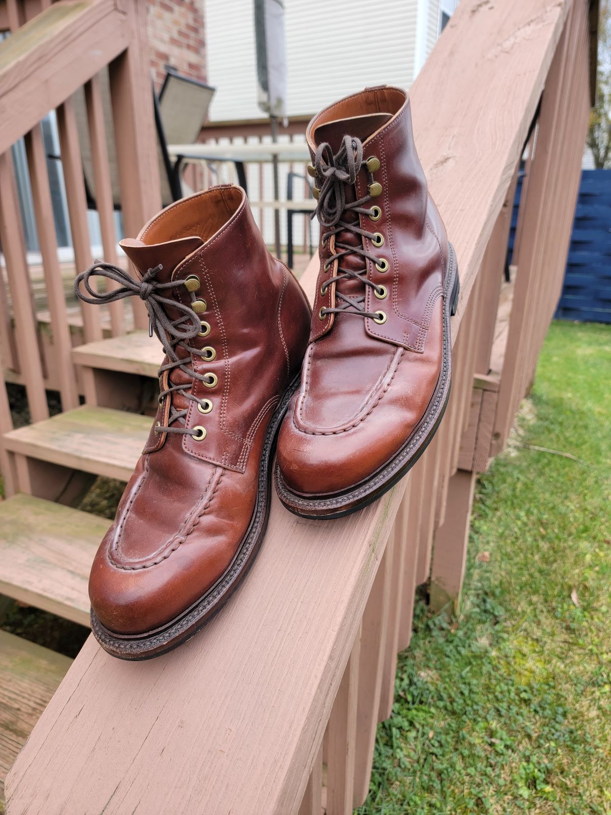 Photo by LouisvilleLeatherGuy on December 5, 2023 of the Grant Stone Brass Boot in Horween Garnet Shell Cordovan.