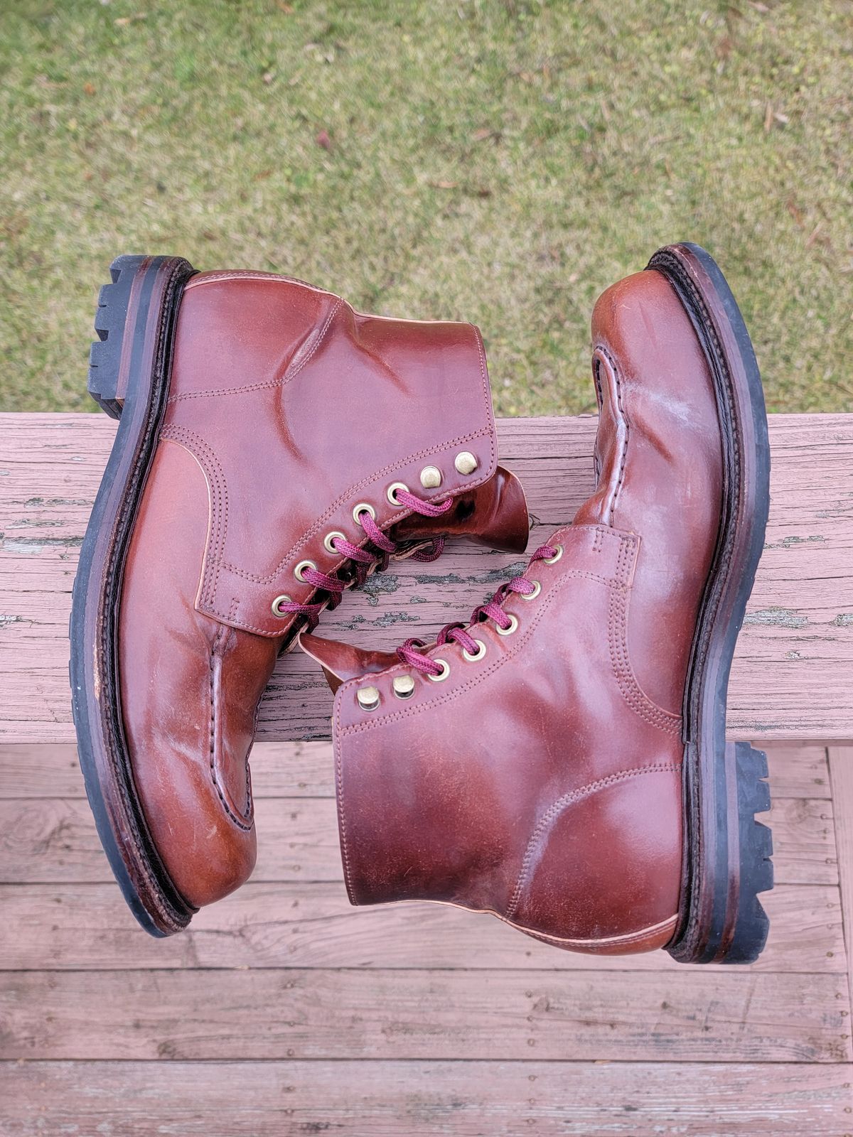 Photo by LouisvilleLeatherGuy on January 5, 2024 of the Grant Stone Brass Boot in Horween Garnet Shell Cordovan.