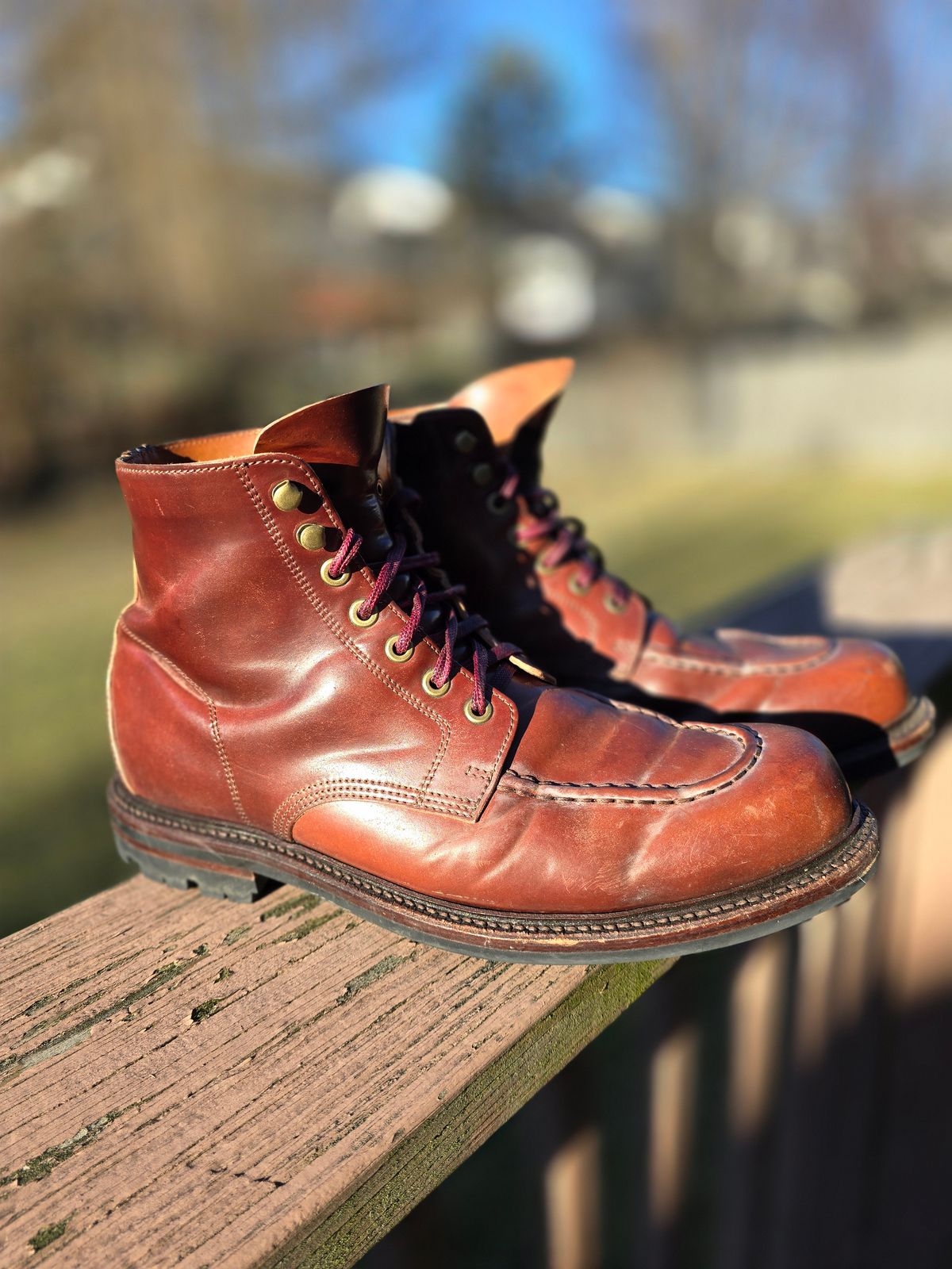 Photo by LouisvilleLeatherGuy on February 5, 2024 of the Grant Stone Brass Boot in Horween Garnet Shell Cordovan.