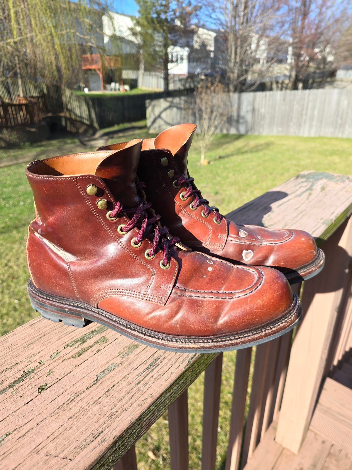 Photo by LouisvilleLeatherGuy on March 3, 2024 of the Grant Stone Brass Boot in Horween Garnet Shell Cordovan.
