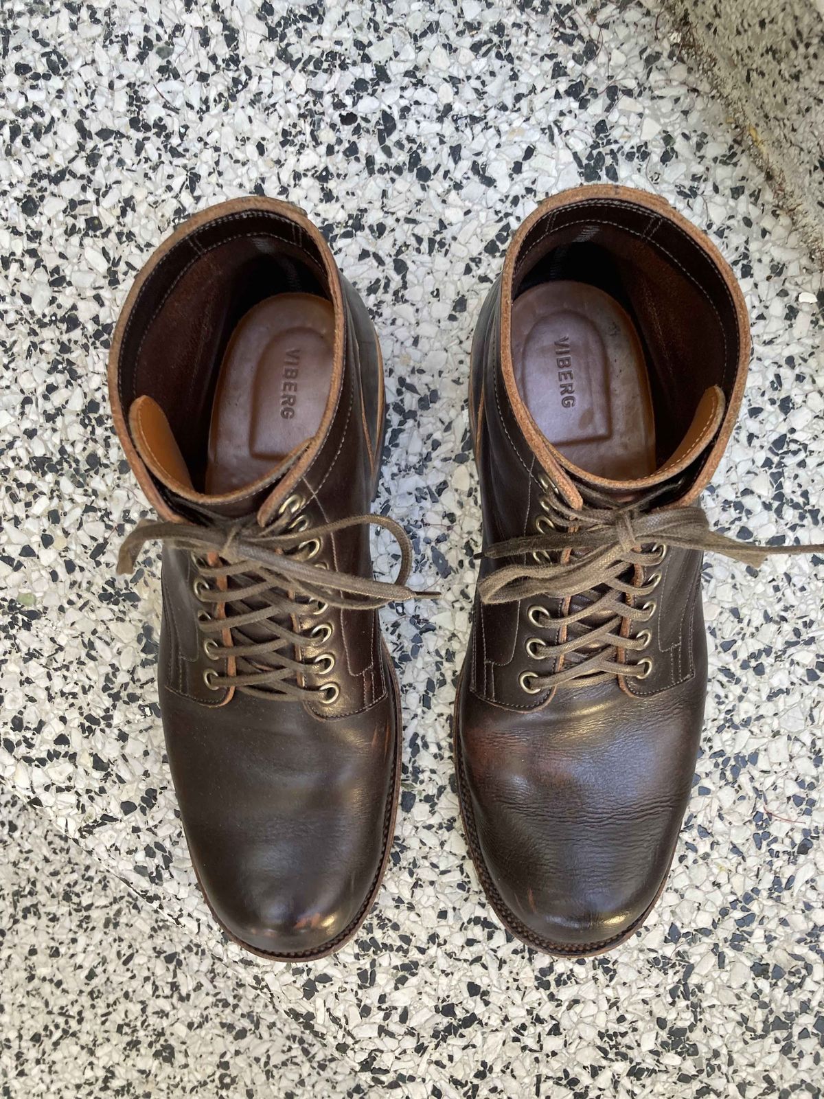 Photo by boogieshafer on December 5, 2021 of the Viberg Service Boot in Horween Brown Wooly.