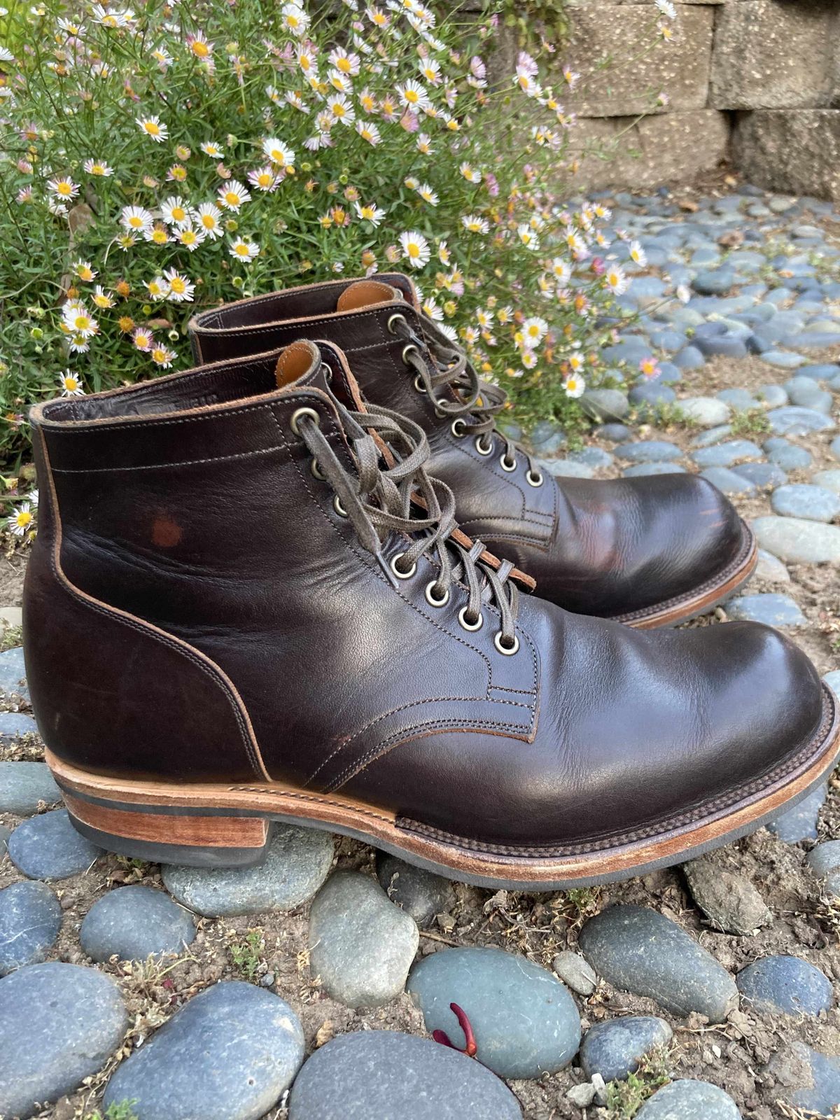 Photo by boogieshafer on May 2, 2022 of the Viberg Service Boot in Horween Brown Wooly.