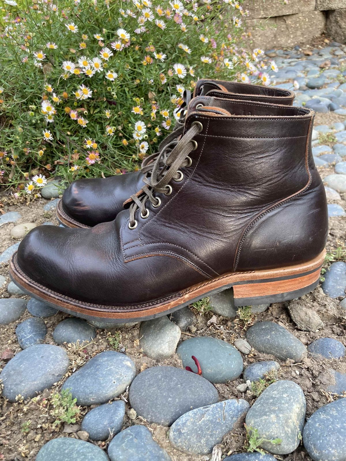 Photo by boogieshafer on May 2, 2022 of the Viberg Service Boot in Horween Brown Wooly.